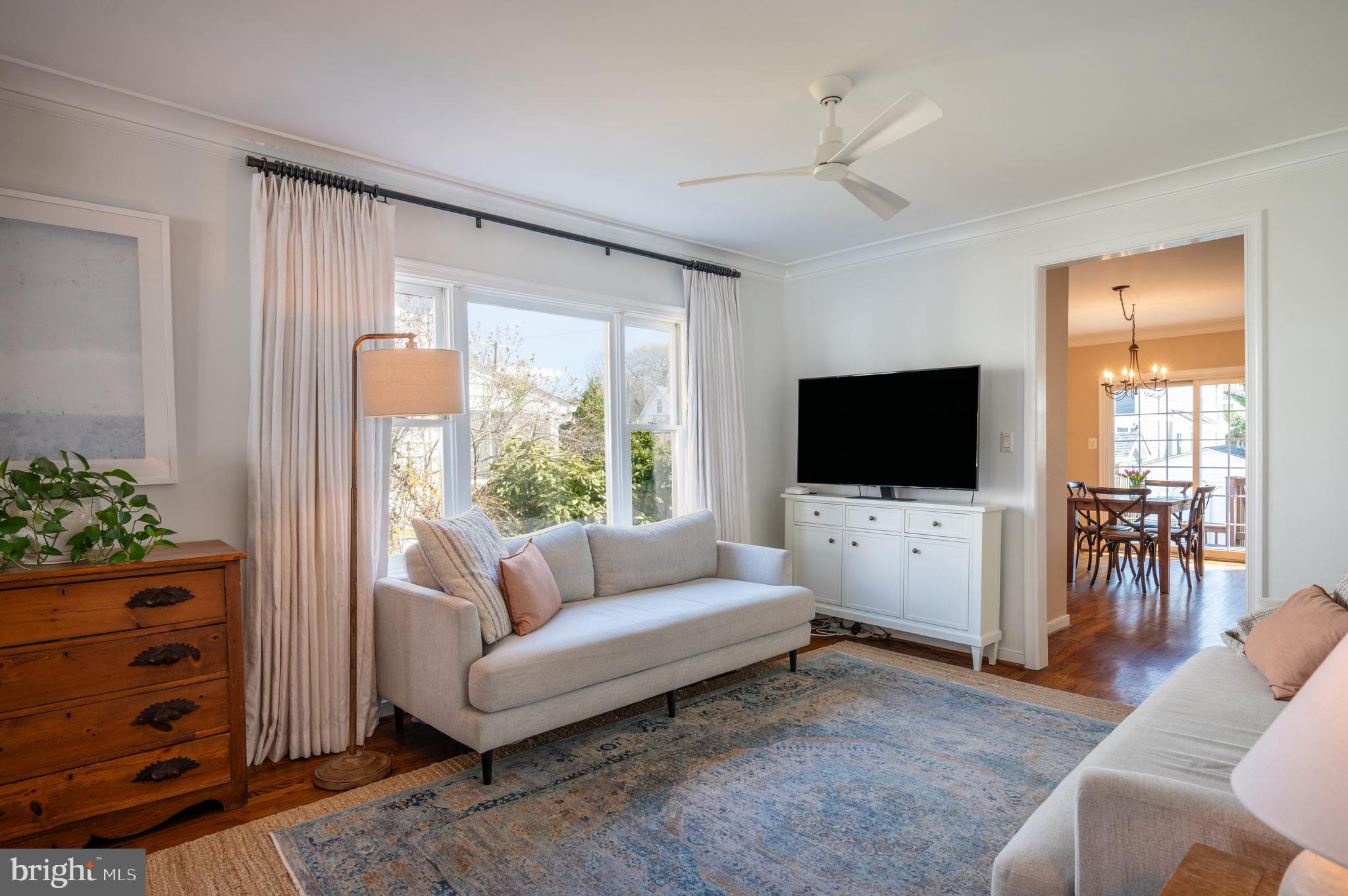 ROSEMONT PARK - Residential