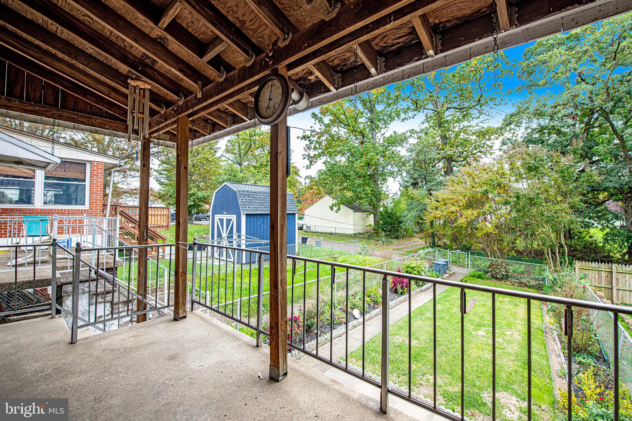 OAKLEIGH MANOR - Residential