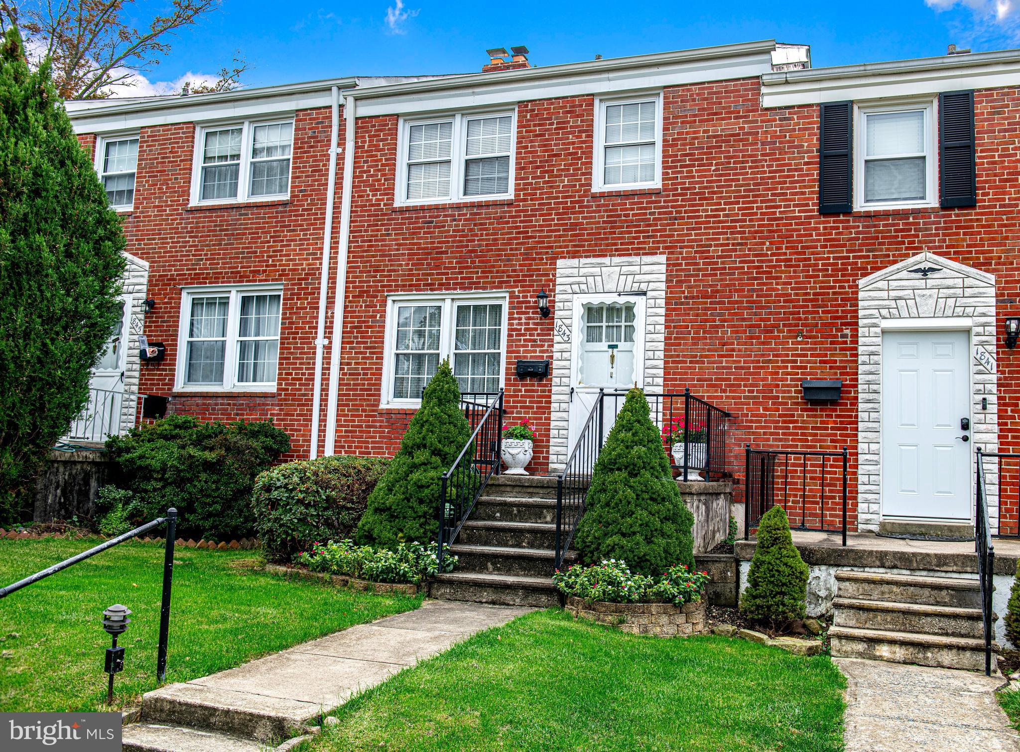 OAKLEIGH MANOR - Residential