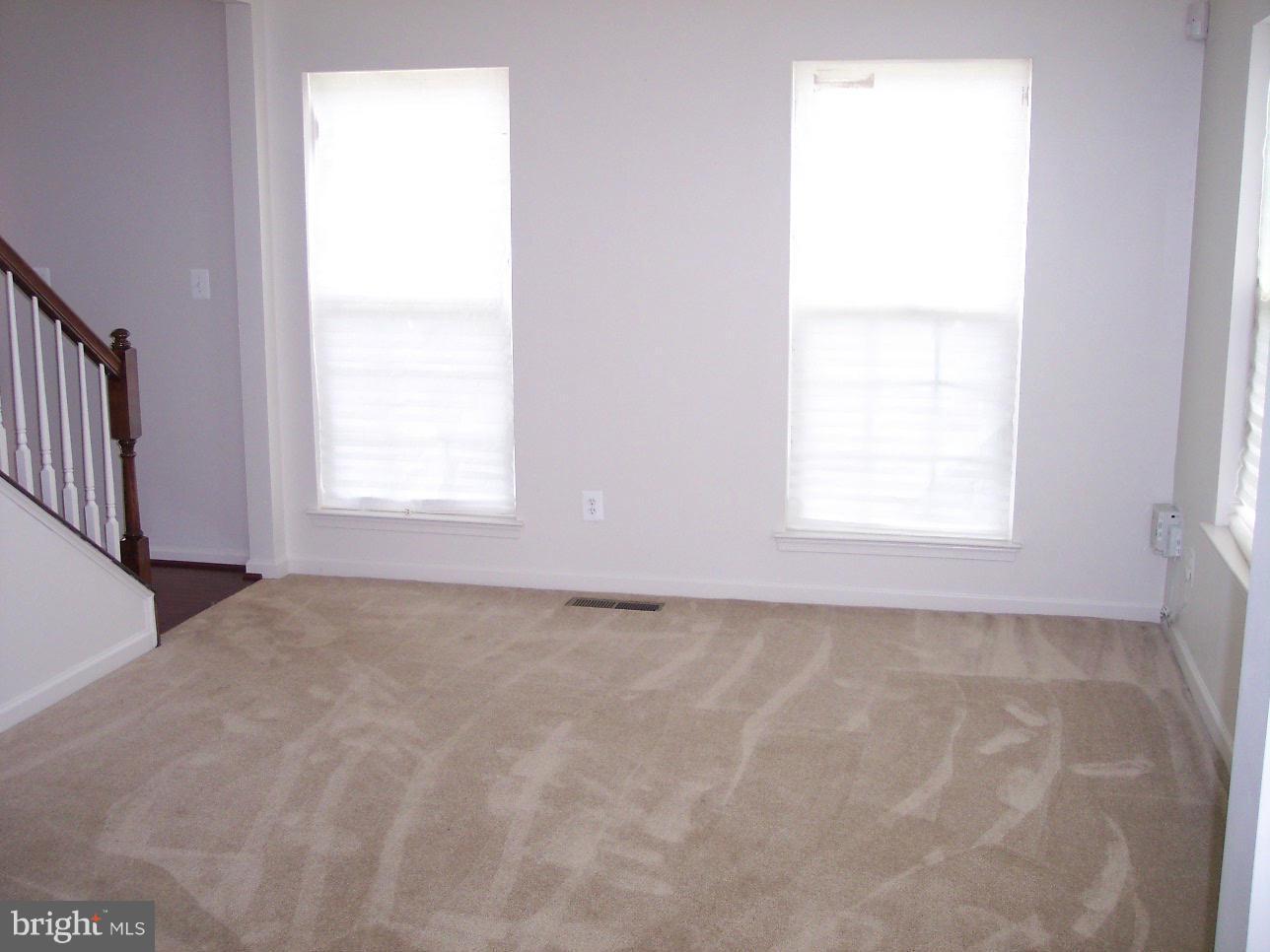 PORT POTOMAC - Residential Lease