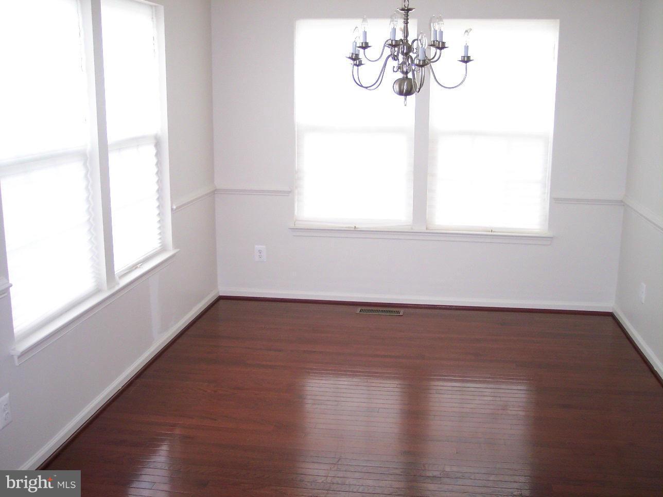 PORT POTOMAC - Residential Lease