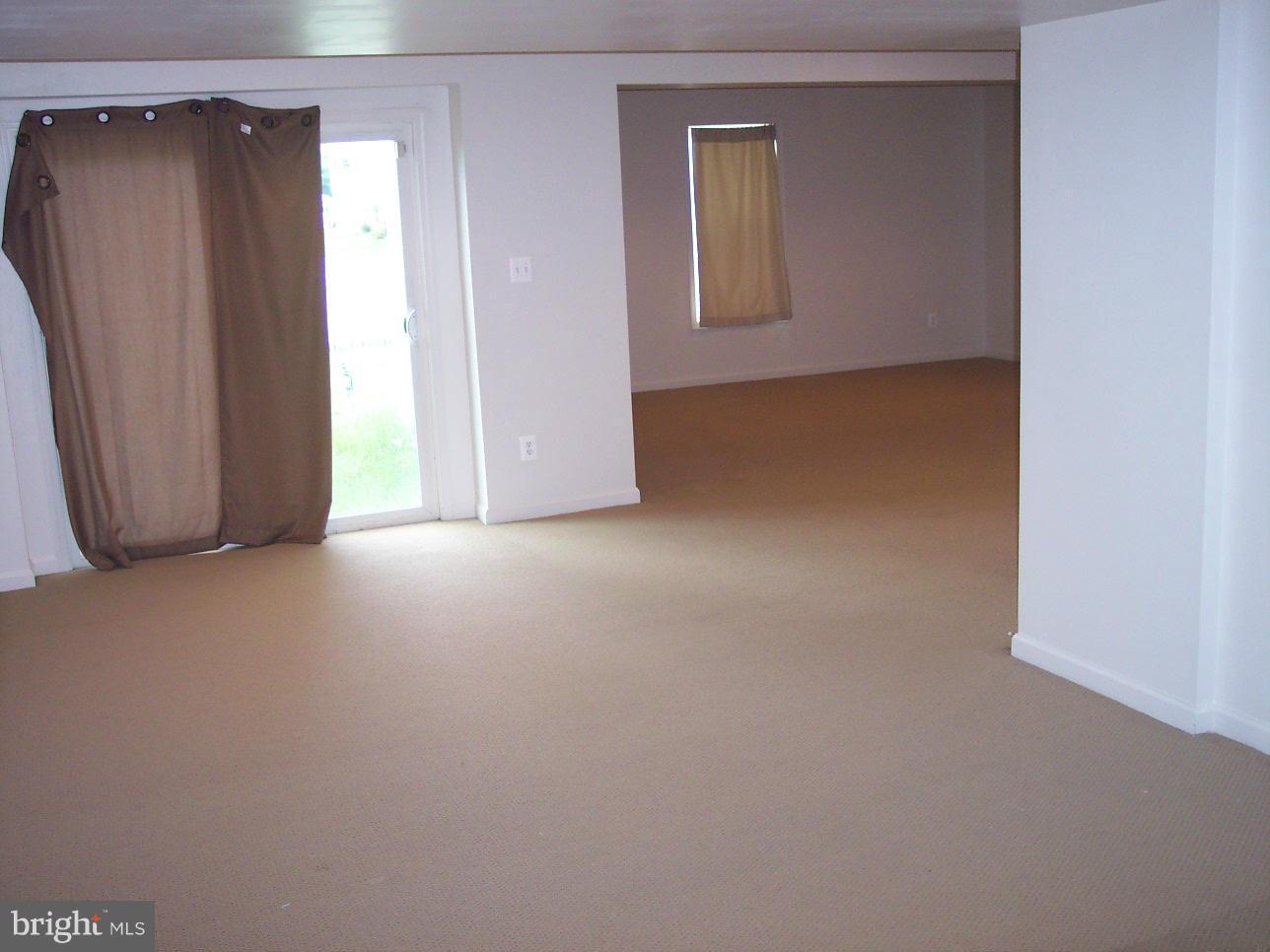 PORT POTOMAC - Residential Lease