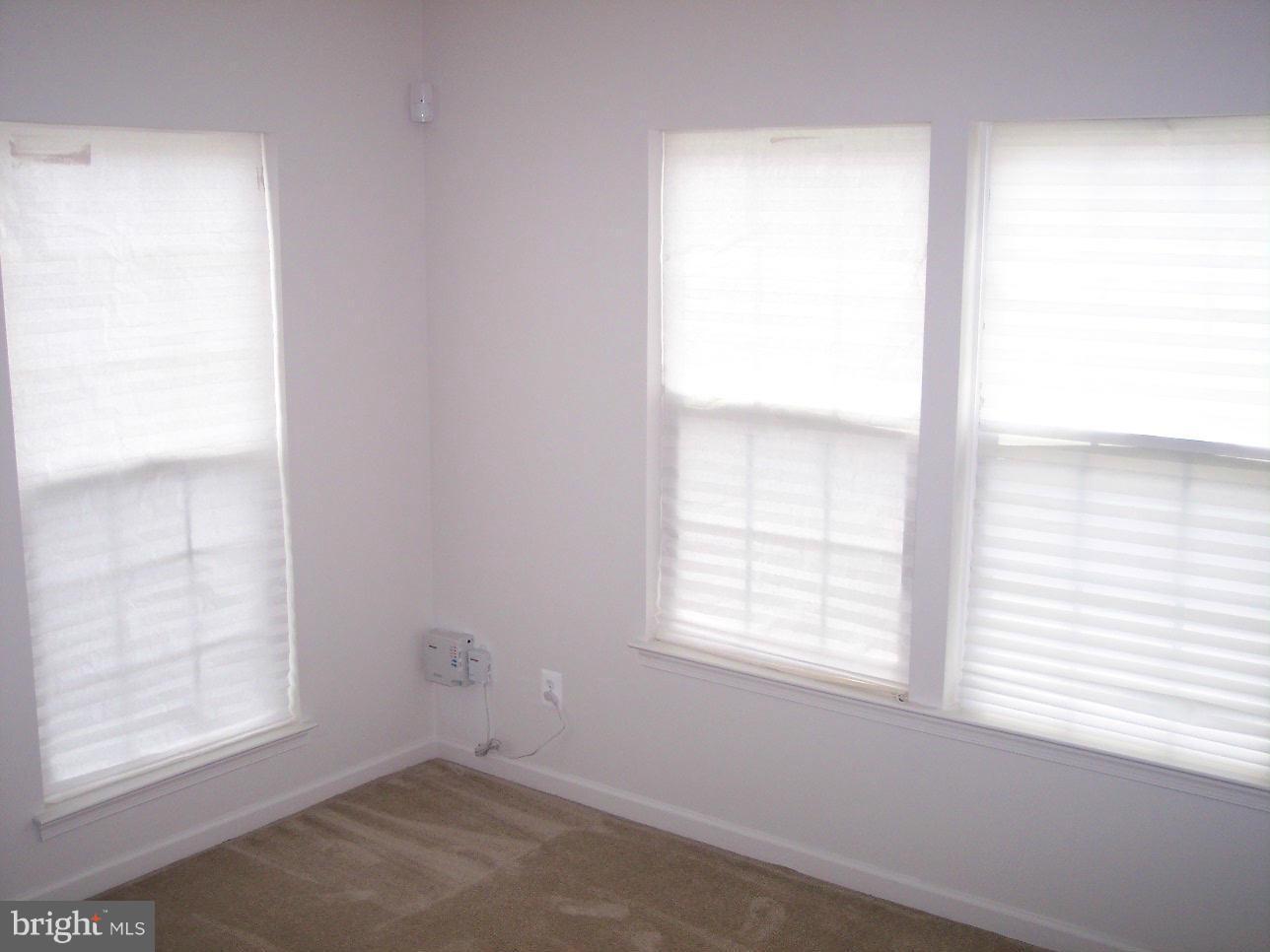 PORT POTOMAC - Residential Lease