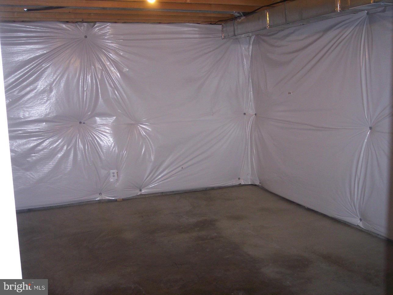 PORT POTOMAC - Residential Lease