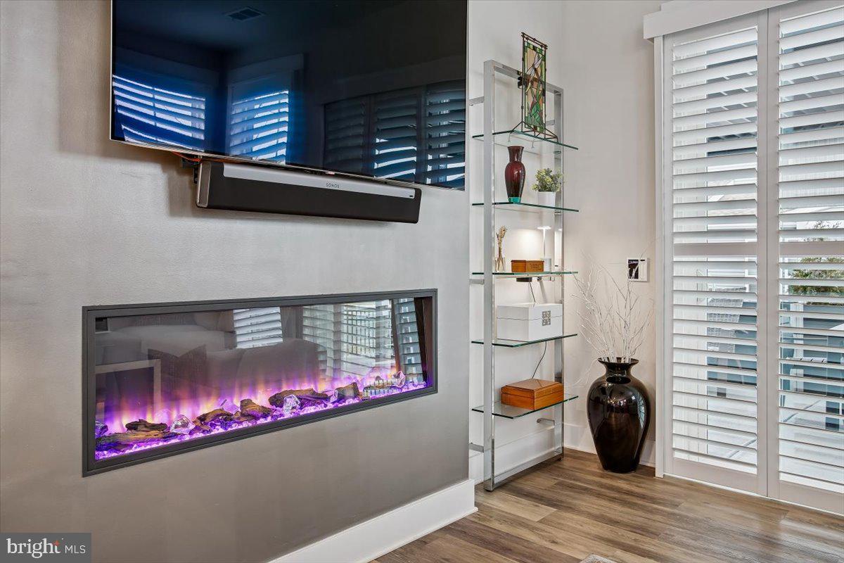 POLAND HILL - Residential