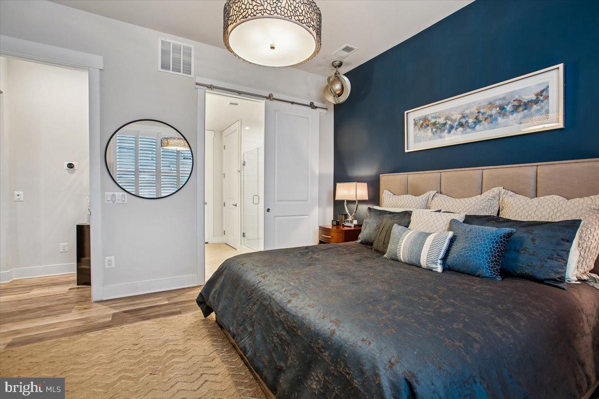 POLAND HILL - Residential