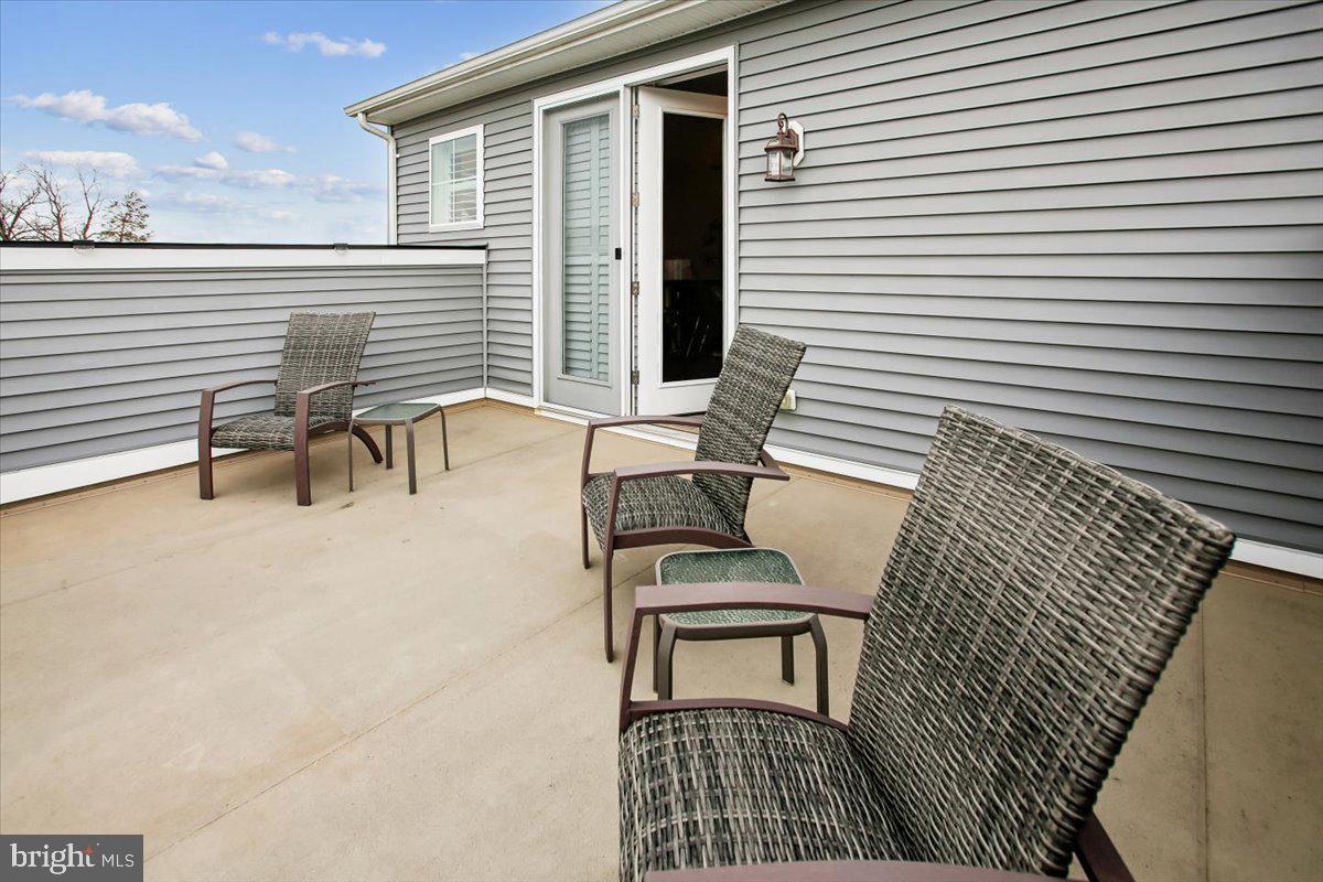 POLAND HILL - Residential