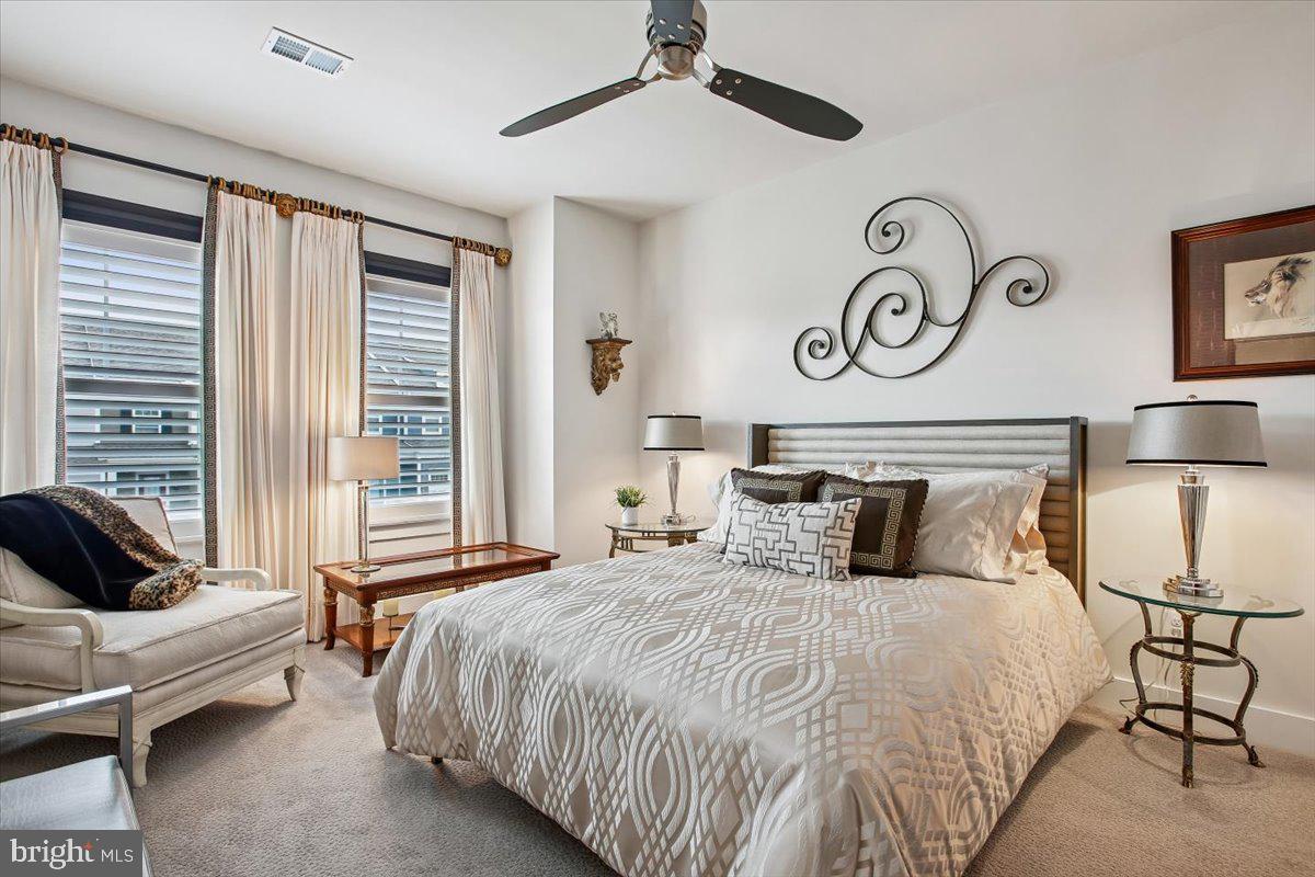 POLAND HILL - Residential