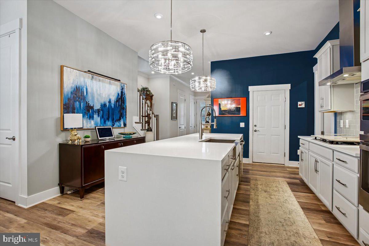 POLAND HILL - Residential