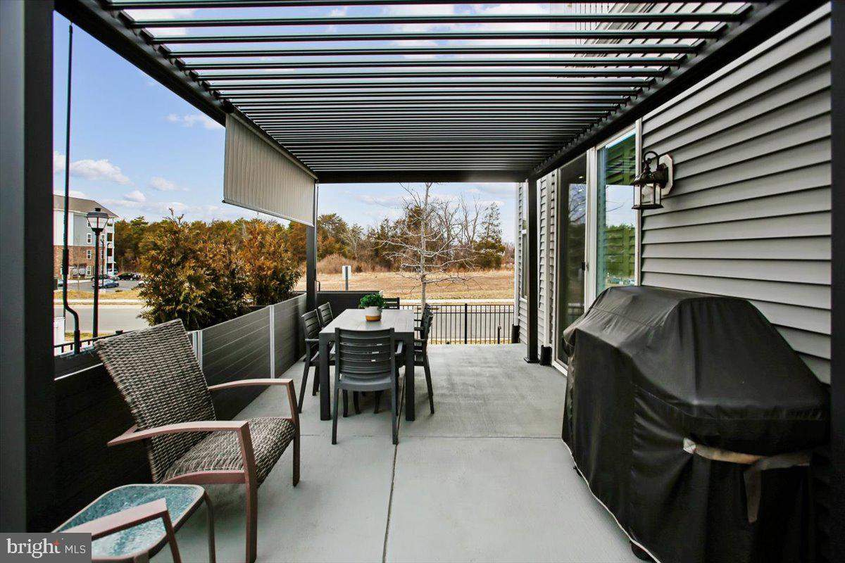 POLAND HILL - Residential