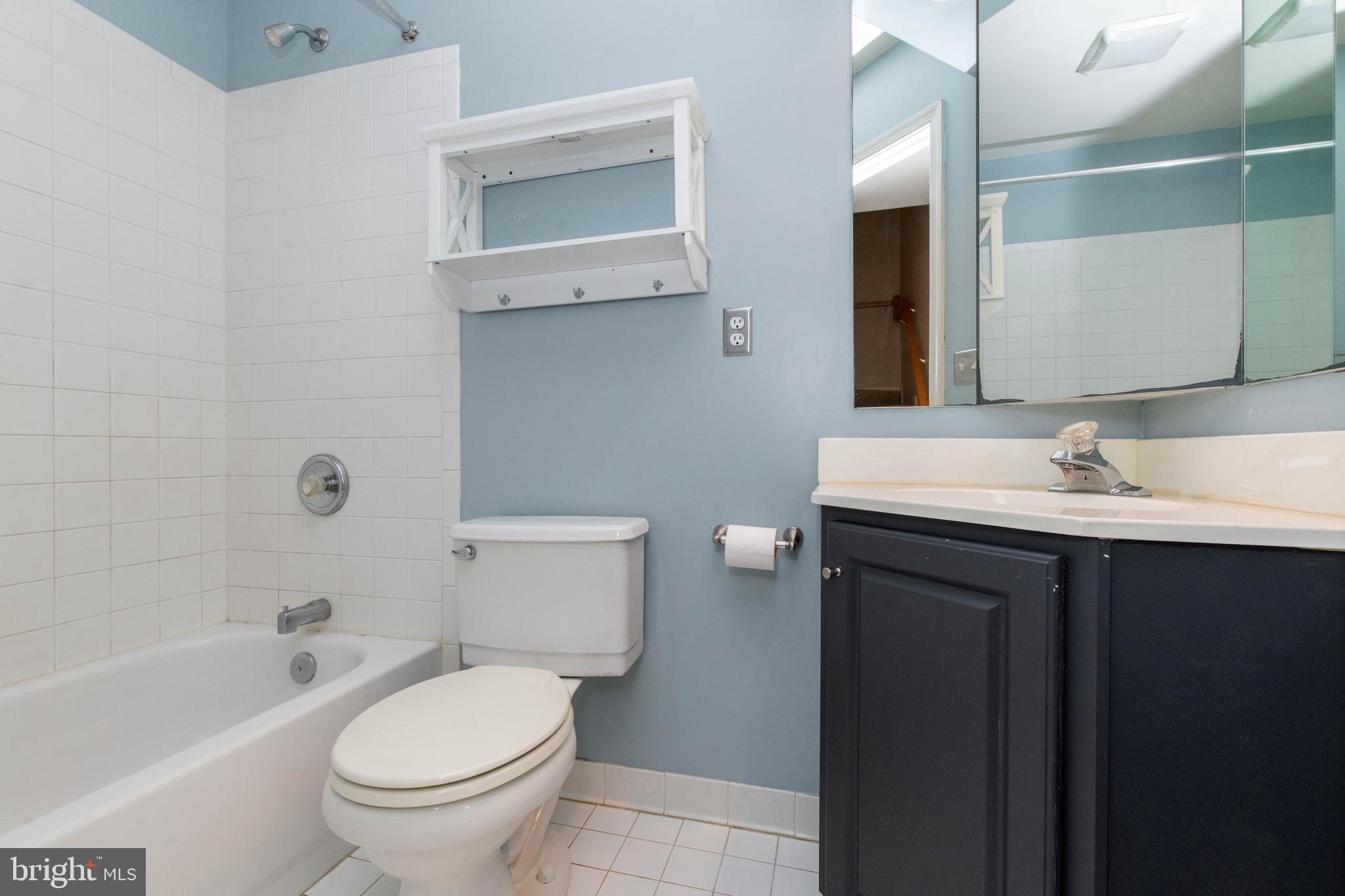 WOODS LANDING - Residential Lease