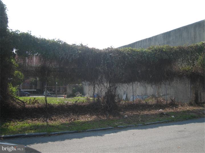 PENNSPORT - Commercial Sale