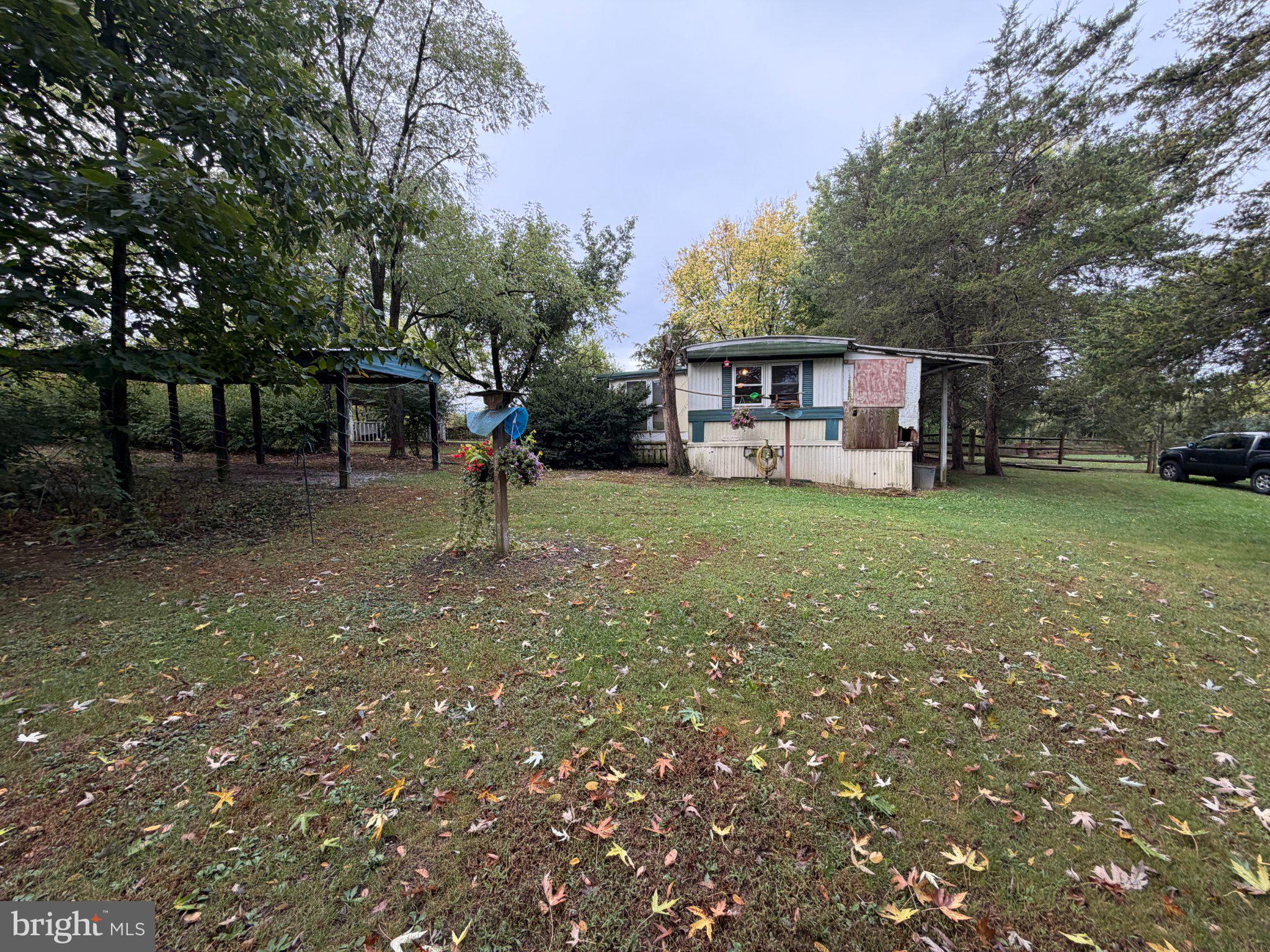 5844 DEBBIE LANE