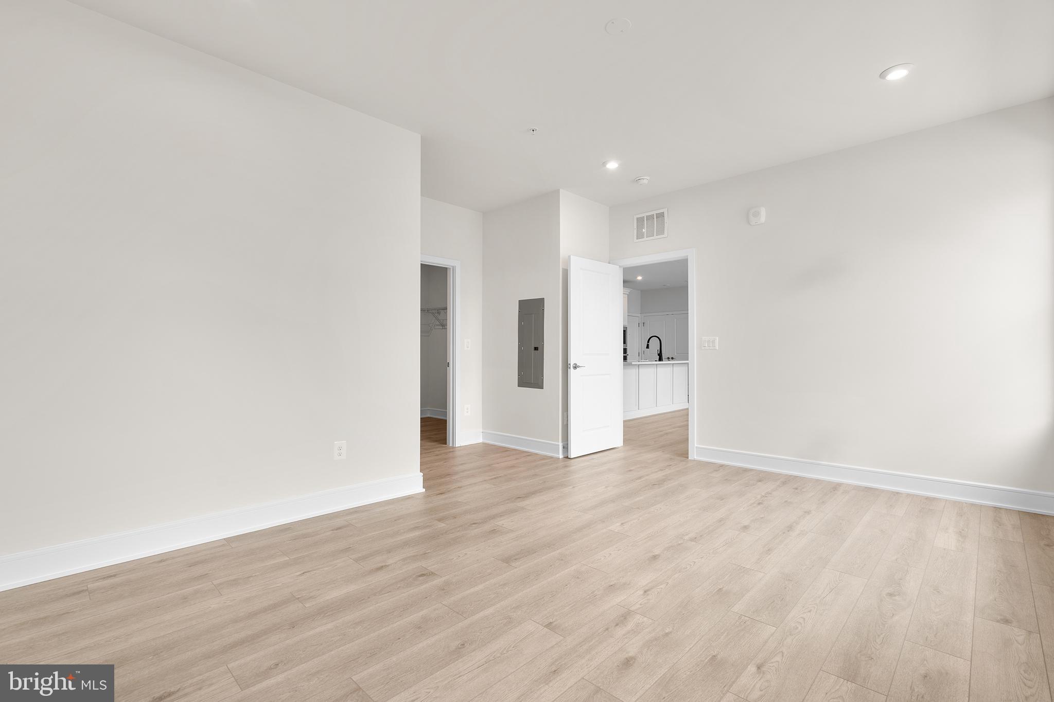 BIRCHWOOD AT BRAMBLETON - Residential