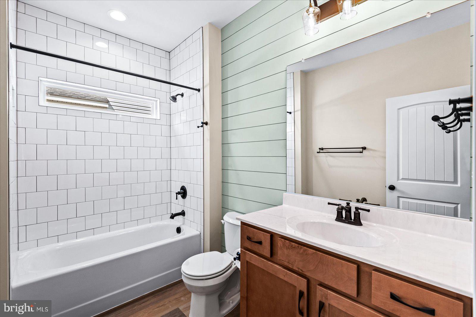 THE POINT - Residential