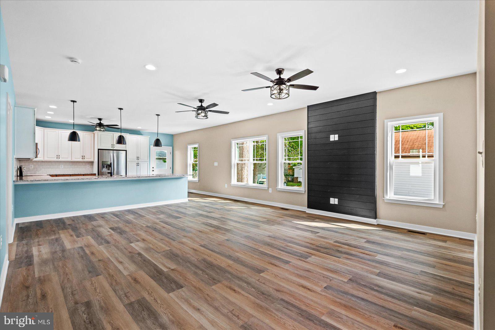 THE POINT - Residential