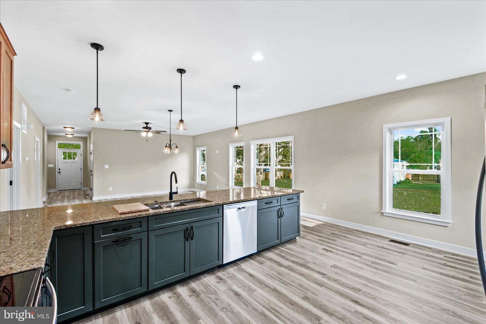 THE POINT - Residential