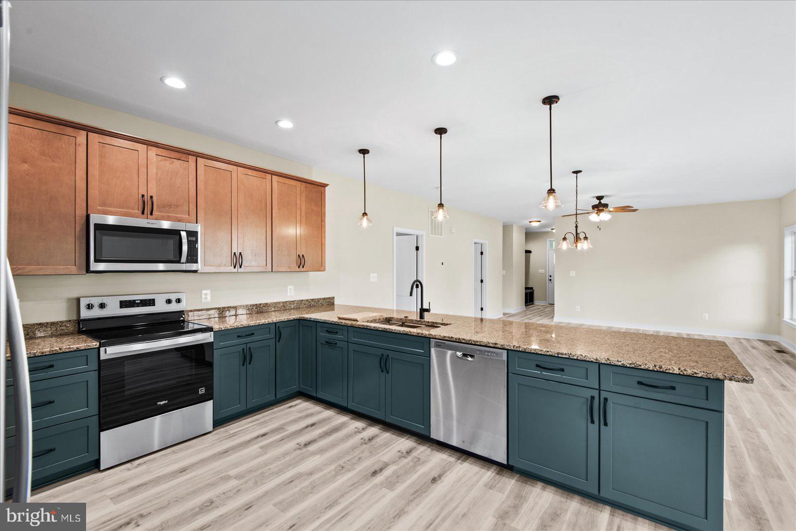 THE POINT - Residential