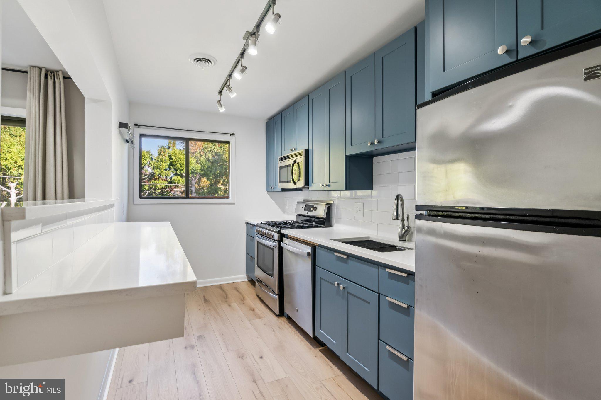 SEMINARY WALK - Residential Lease