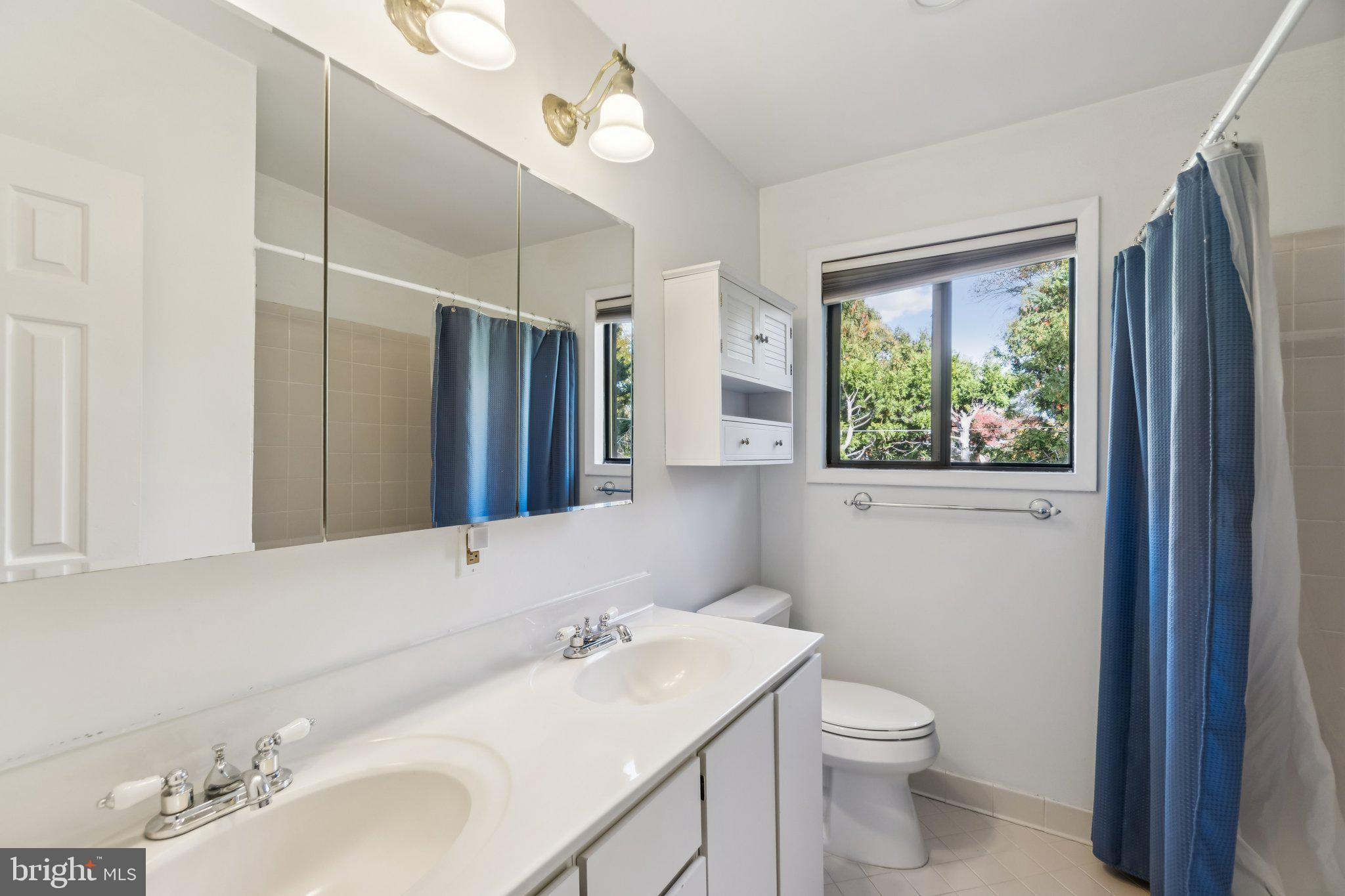 SEMINARY WALK - Residential Lease