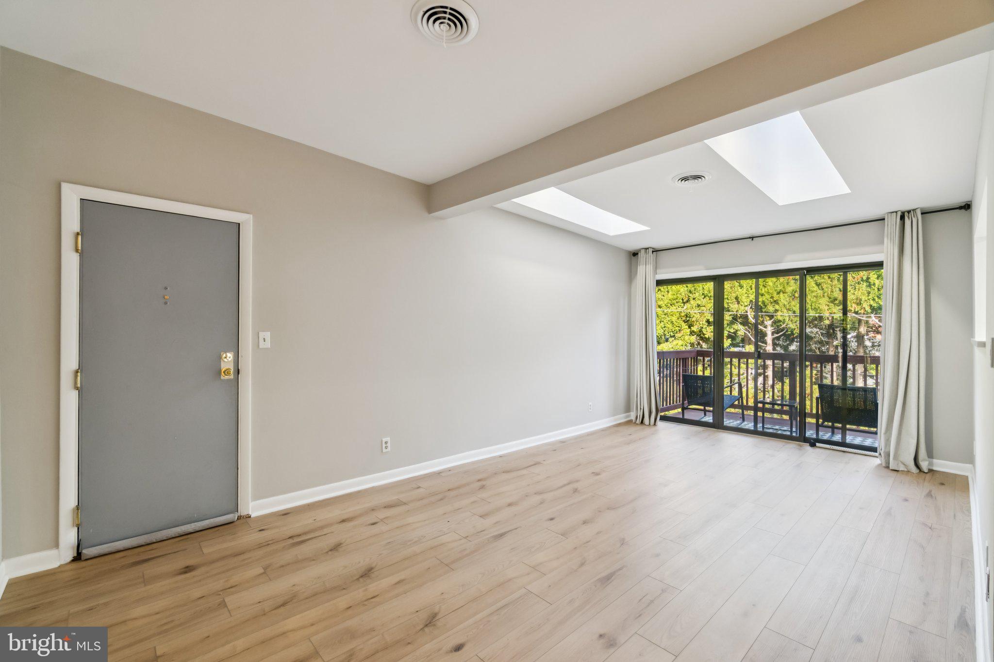 SEMINARY WALK - Residential Lease