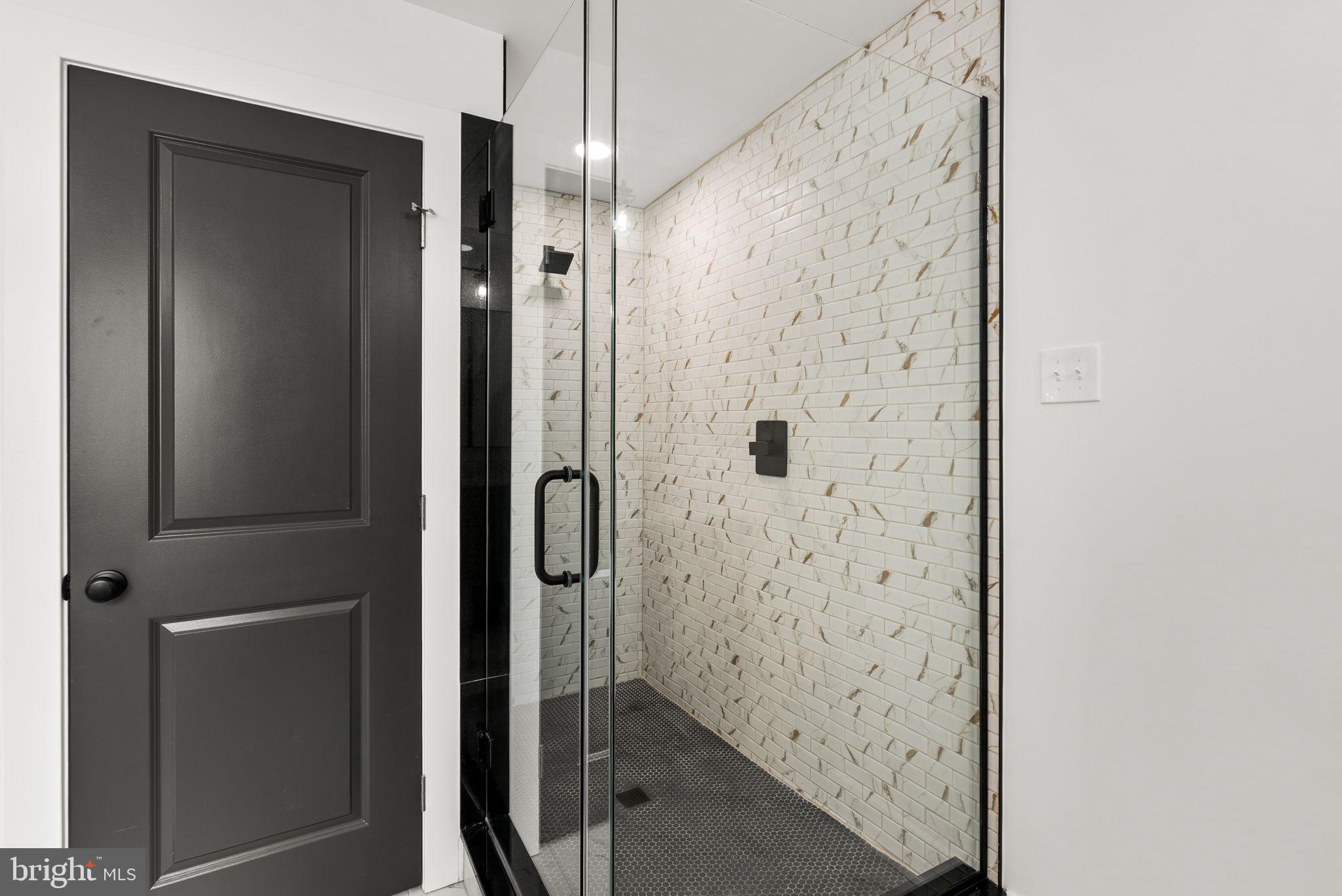 HISTORIC HYATTSVILLE - Residential