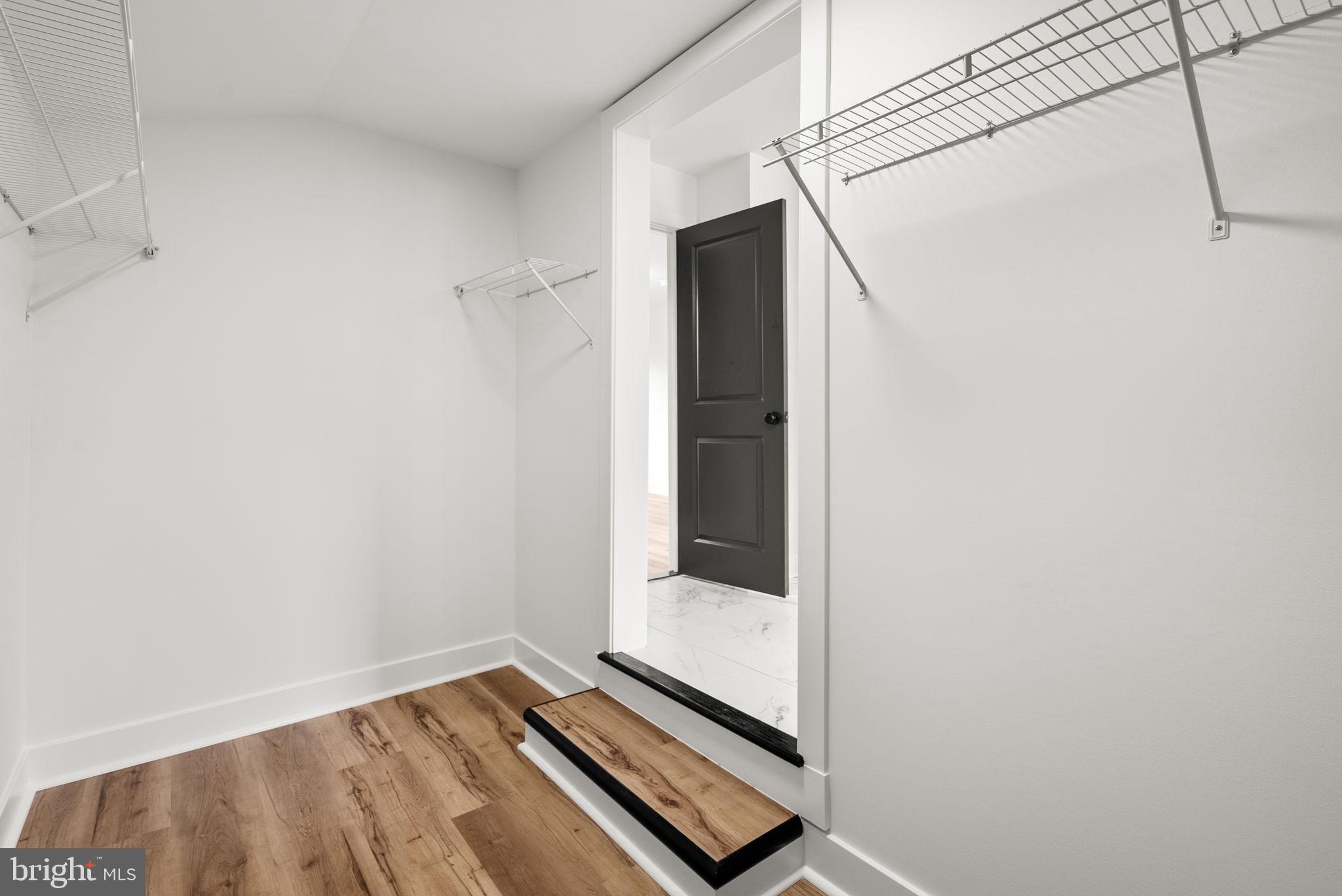 HISTORIC HYATTSVILLE - Residential