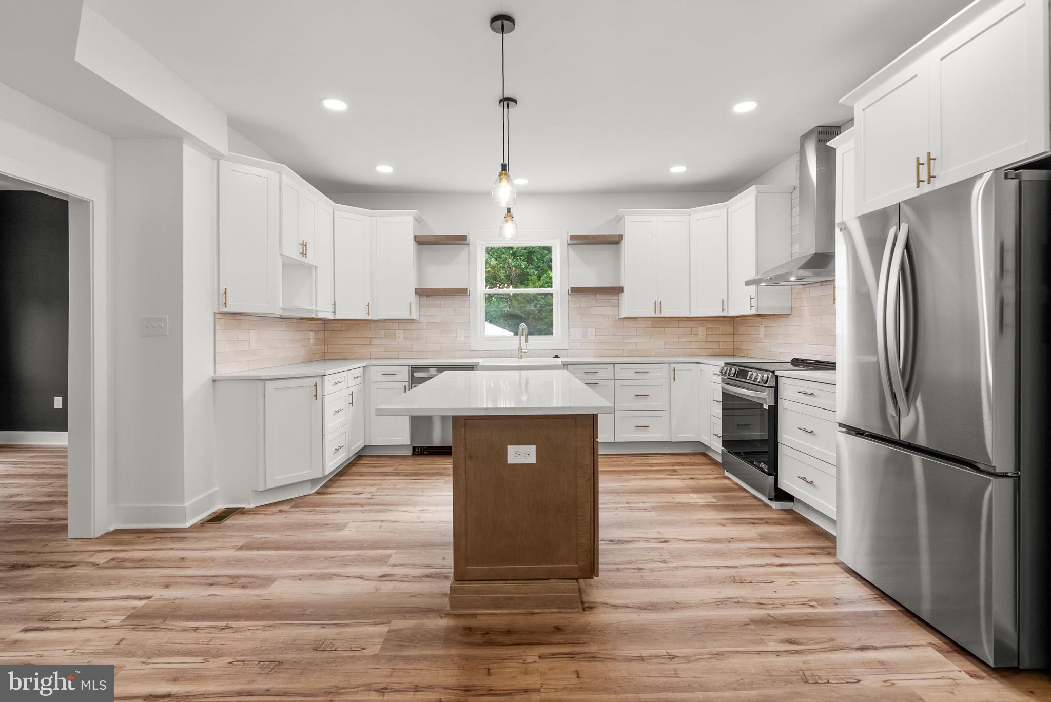 HISTORIC HYATTSVILLE - Residential