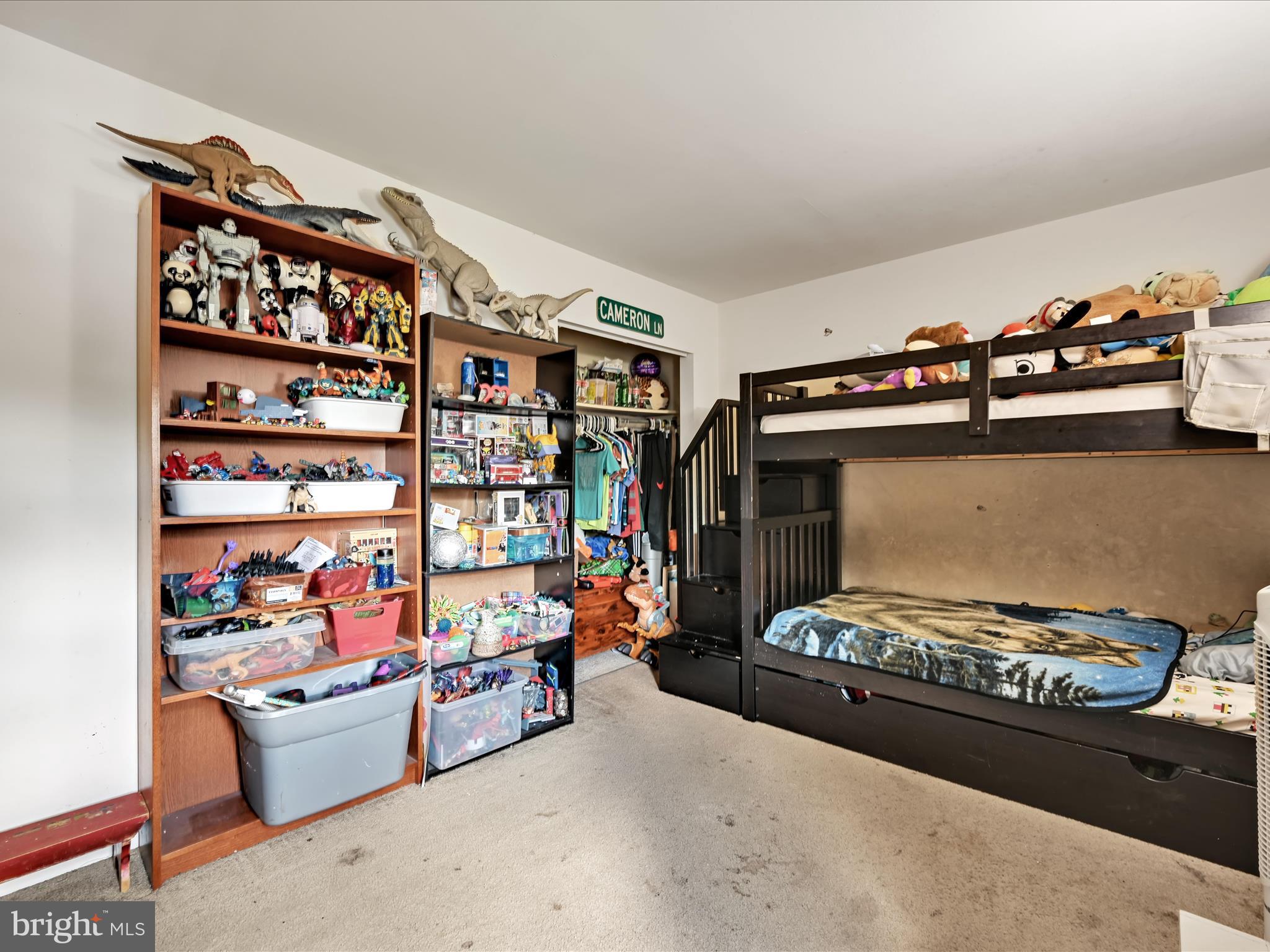 EASTWOOD MEADOWS - Residential