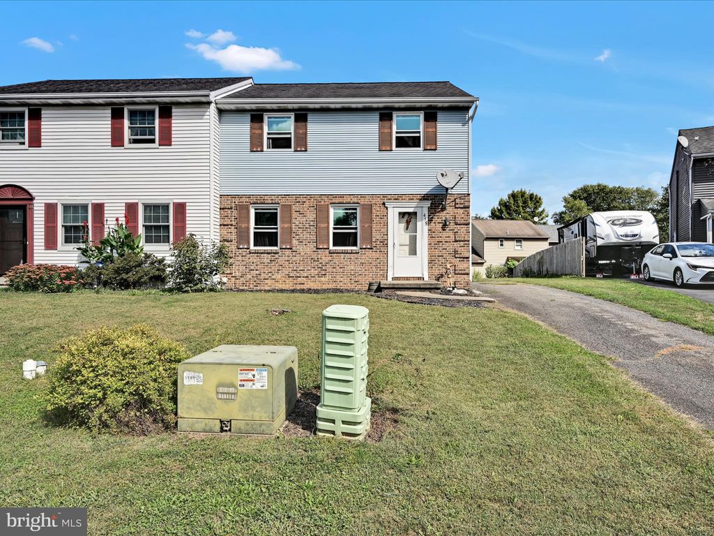 Photo of 455 Garland Circle, LANCASTER, PA 17602 (MLS # PALA2077482)