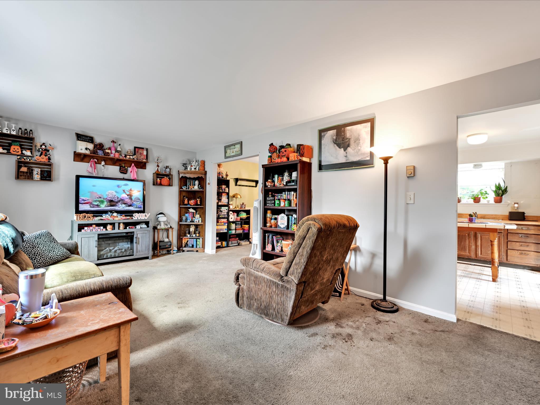 EASTWOOD MEADOWS - Residential