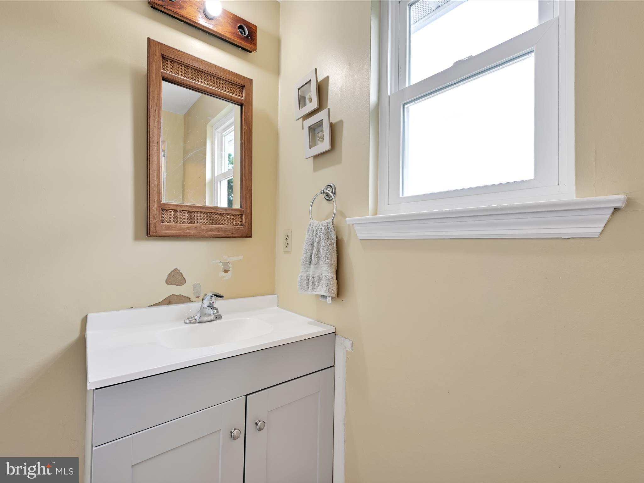 EASTWOOD MEADOWS - Residential