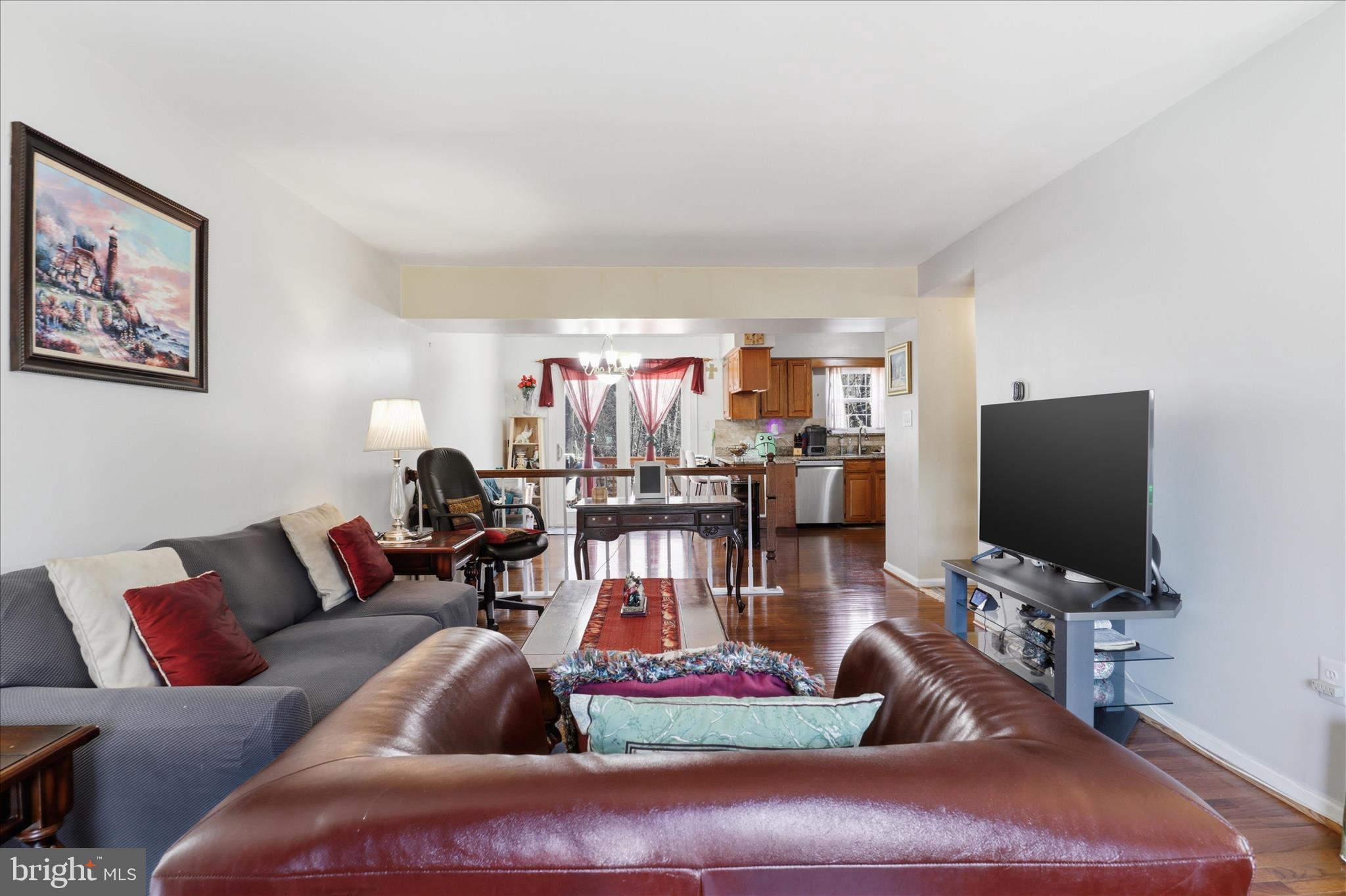 WORTHINGTON WOODS - Residential