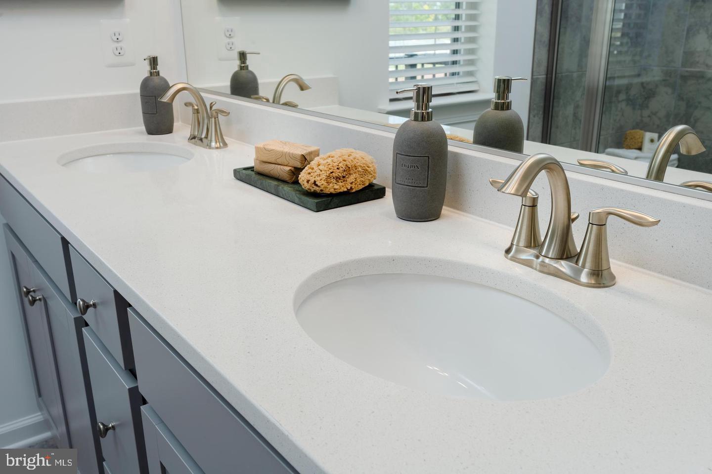 METRO WALK AT MOOREFIELD STATION - Residential