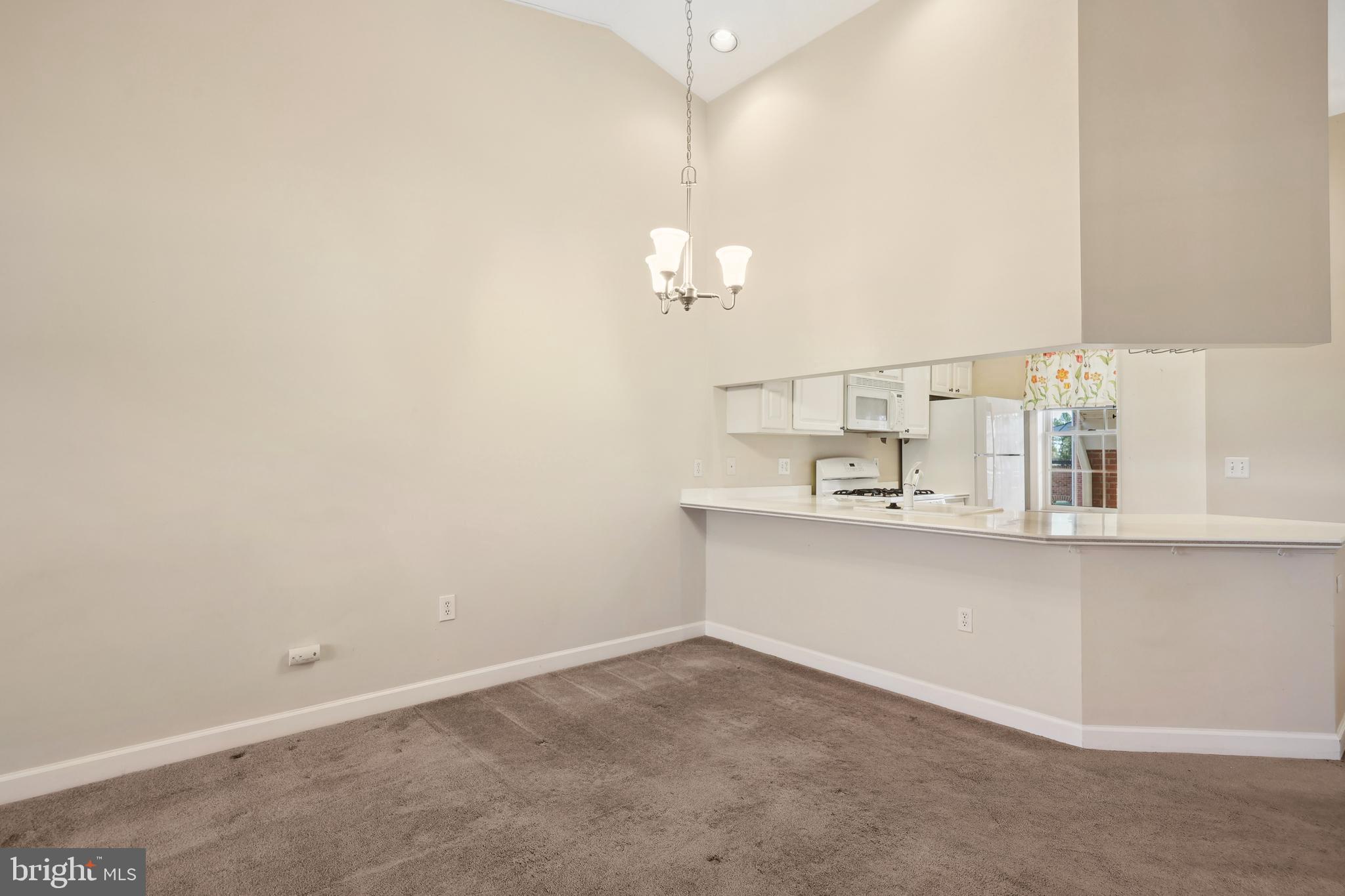 FALLS STATION - Residential