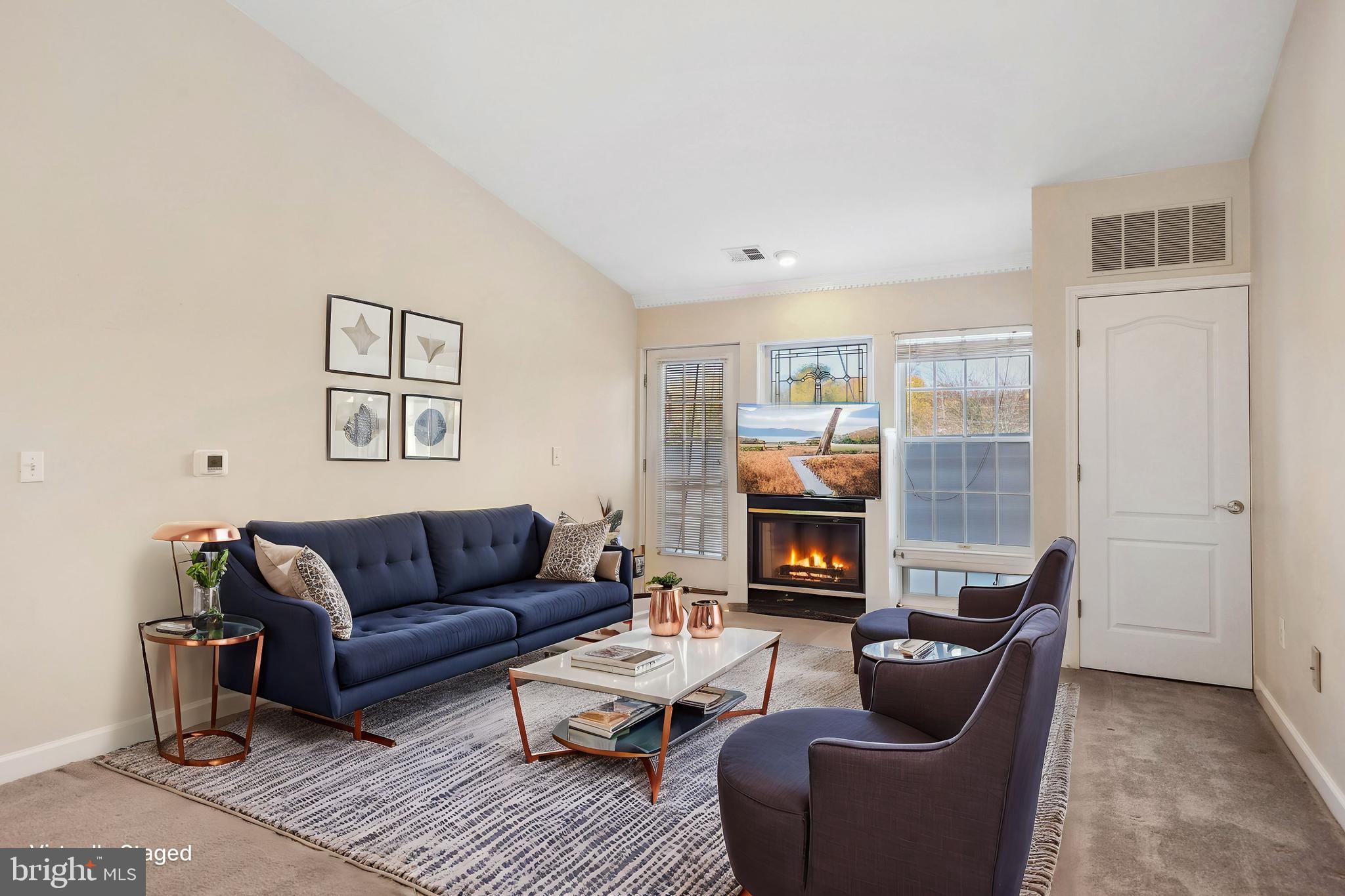 FALLS STATION - Residential