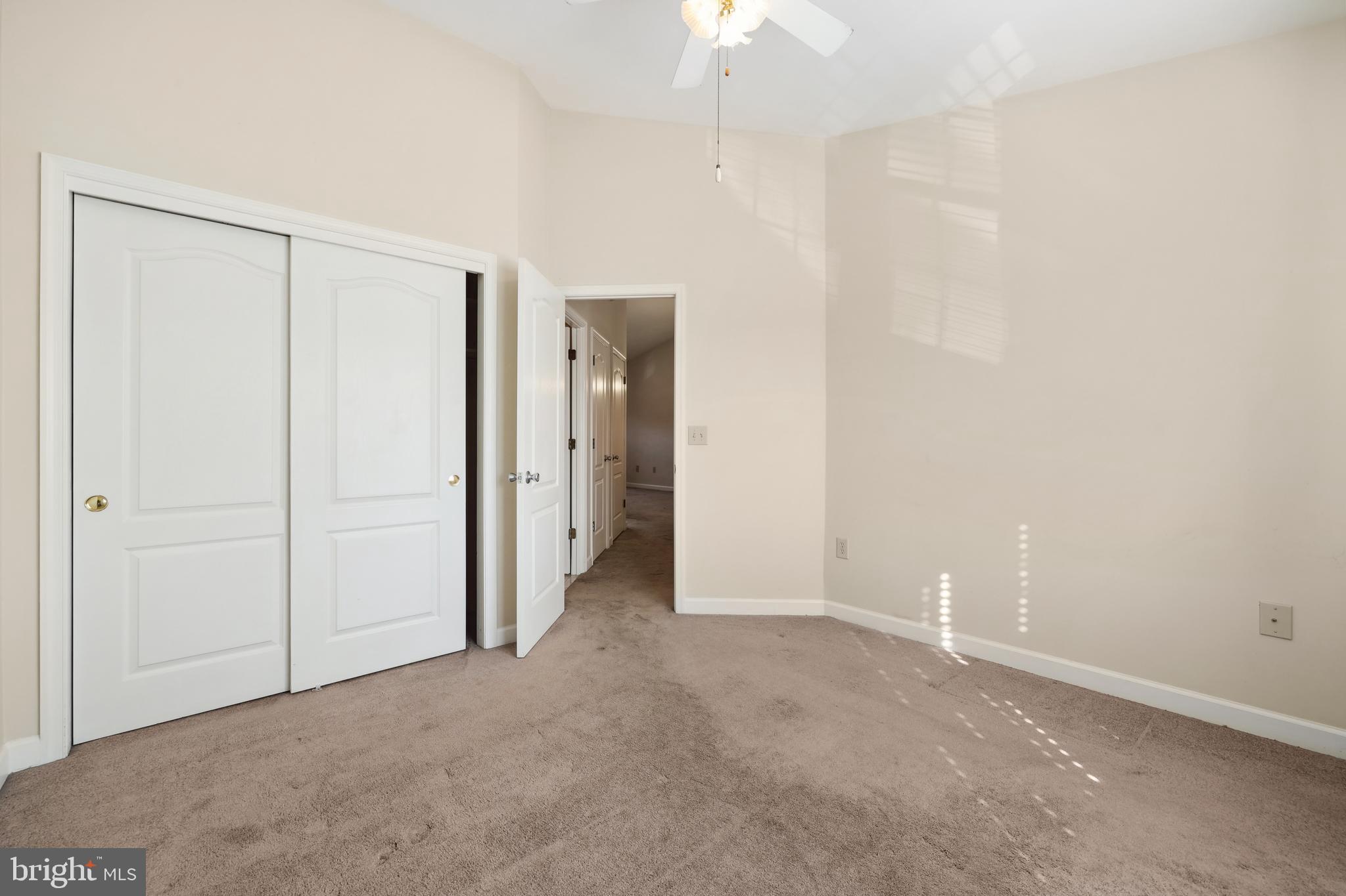 FALLS STATION - Residential