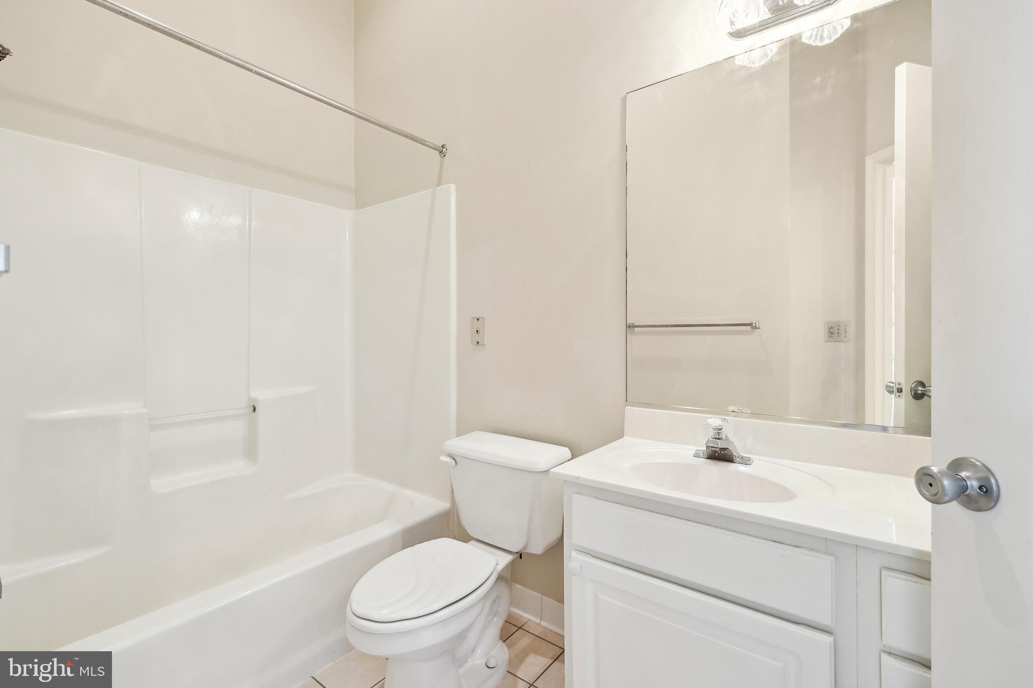 FALLS STATION - Residential