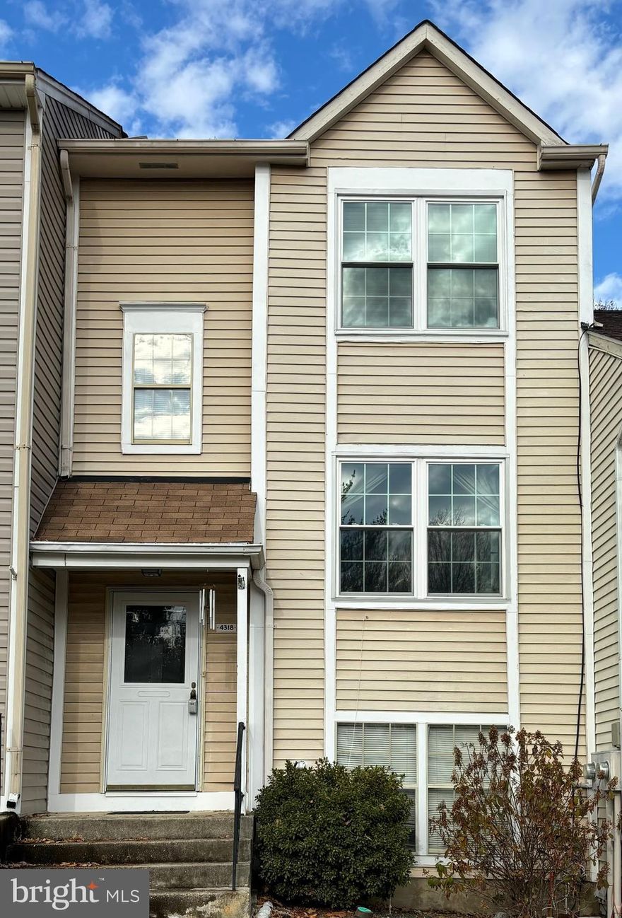 Welcome to this beautifully updated Townhouse located in the highly sought-after Lancaster community! With its charming colonial-style design and about 1600 sq. ft. of living space, this home offers the perfect balance of style, comfort, and modern convenience. Freshly painted throughout, this home gives a fresh and inviting feel from top to bottom. The main level features an open and welcoming layout, complete with a spacious eat-in kitchen ideal for casual meals, a dining area, a cozy living room—creating the perfect space for both entertaining and everyday living. Upstairs, the primary suite serves as a peaceful retreat, providing a serene escape at the end of the day. Two additional bedrooms and a full bath offer plenty of room for family, guests, or even a home office. The lower level is full of possibilities, featuring a large recreational room that can be customized to fit your needs—whether you’re looking for a home office, gym, or entertainment area. The walk-out leads to a fully fenced backyard, offering privacy and a great space for outdoor entertaining, gardening, or simply relaxing in the fresh air. The Lancaster community enhances your lifestyle with its excellent amenities, including a playground, swimming pool, and recreation areas. Ideally located, this home offers easy access to National Harbor, MGM Hotel & Casino, shopping, parks, and golf. For commuters, the location is incredibly convenient, with quick access to Indian Head NSC, Joint Base Andrews, NAS Pax River, Washington, D.C., and Virginia. With fresh updates, an ideal location, and community amenities, this townhome is ready for you to move in and make it your own! Schedule your private tour today and see why this is the perfect place to call home!!