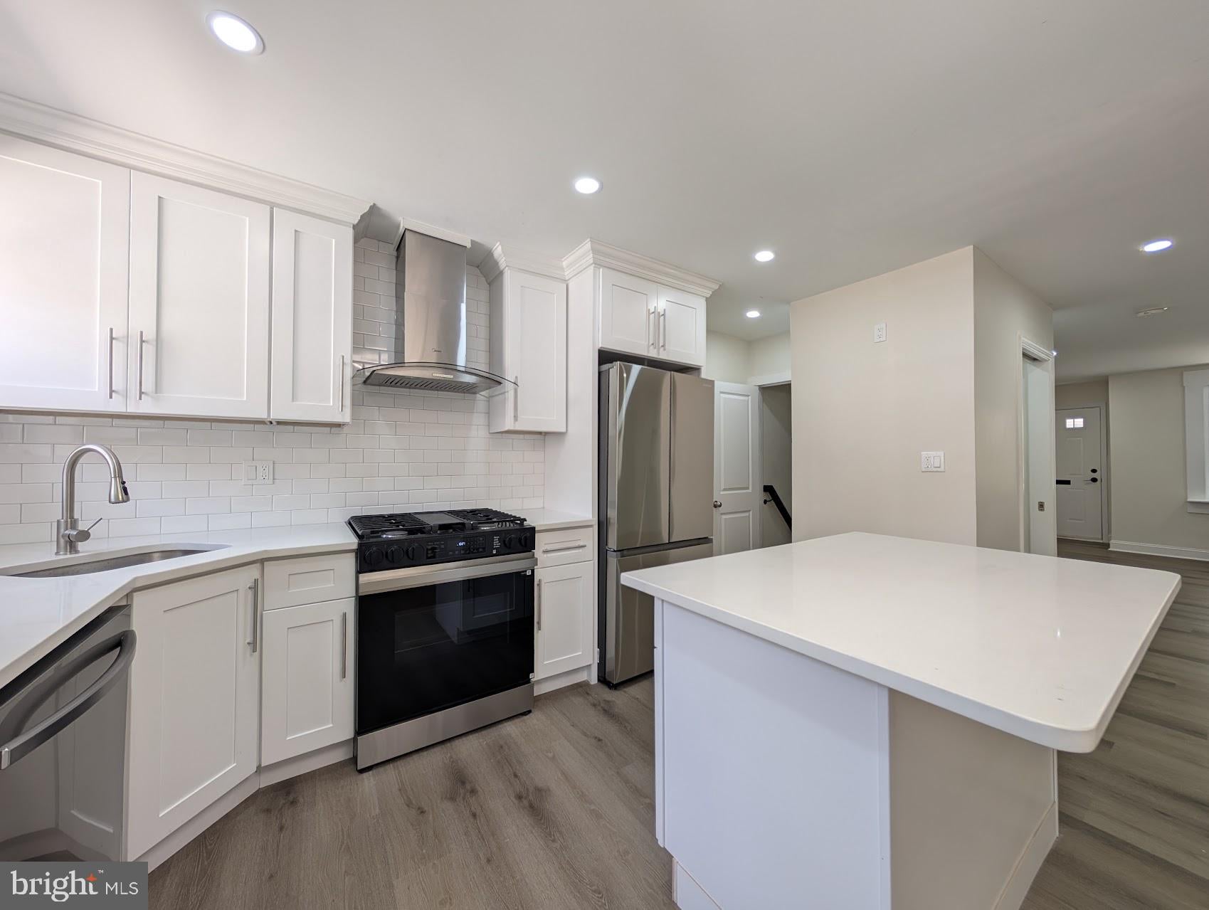 7741 FAYETTE STREET