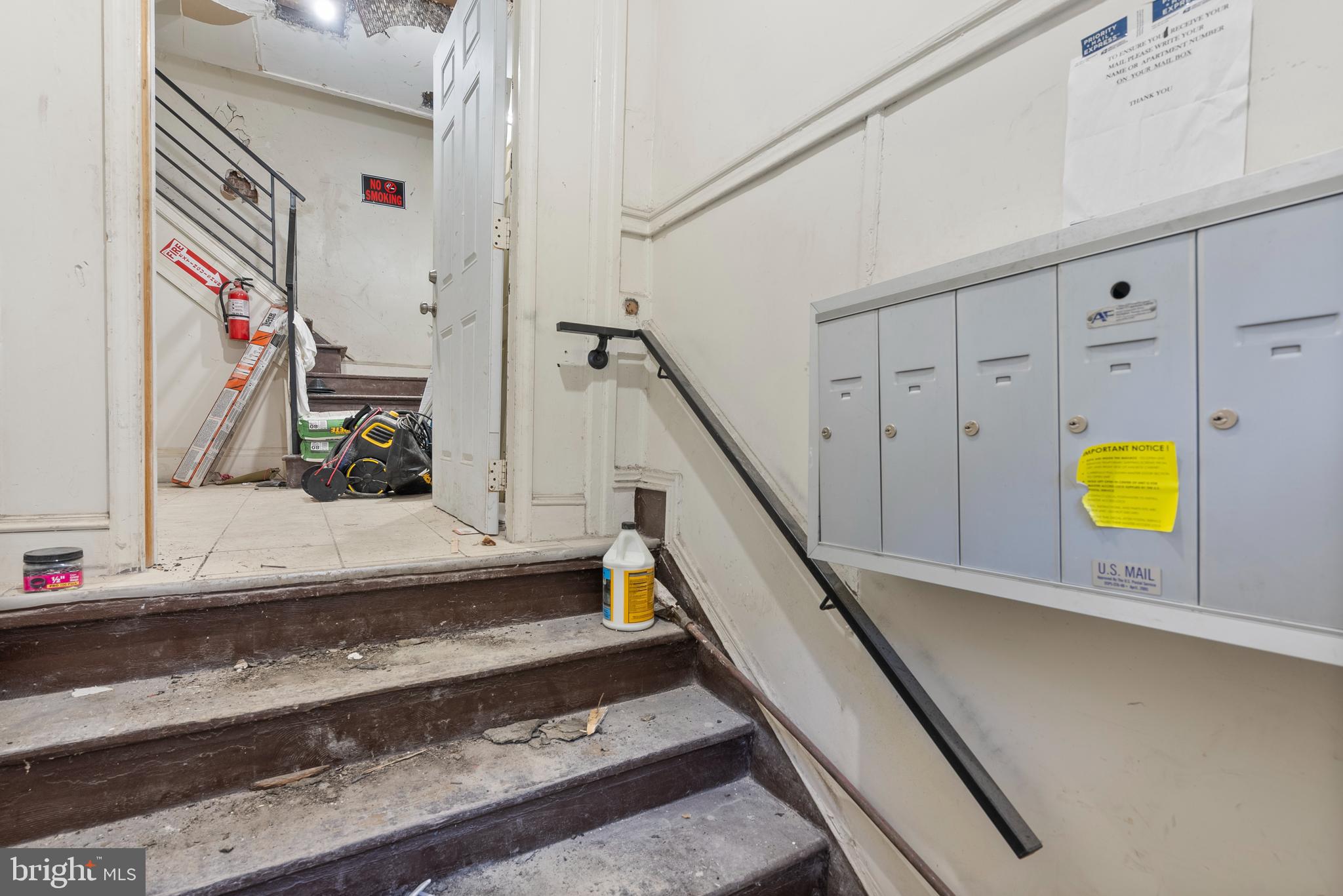 GERMANTOWN (WEST) - Commercial Sale