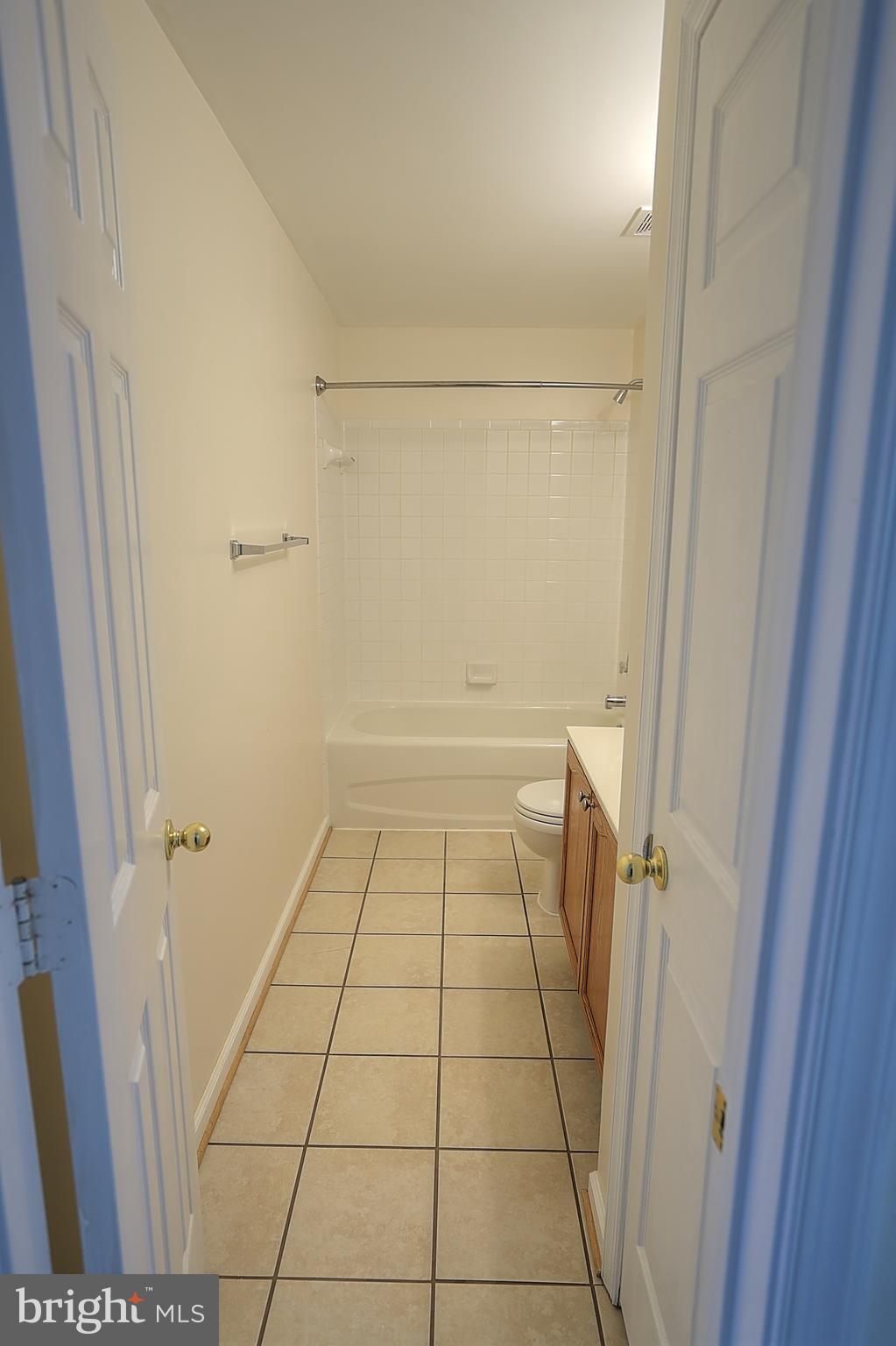 HEATHER HILLS/BRIGHTFLD - Residential Lease