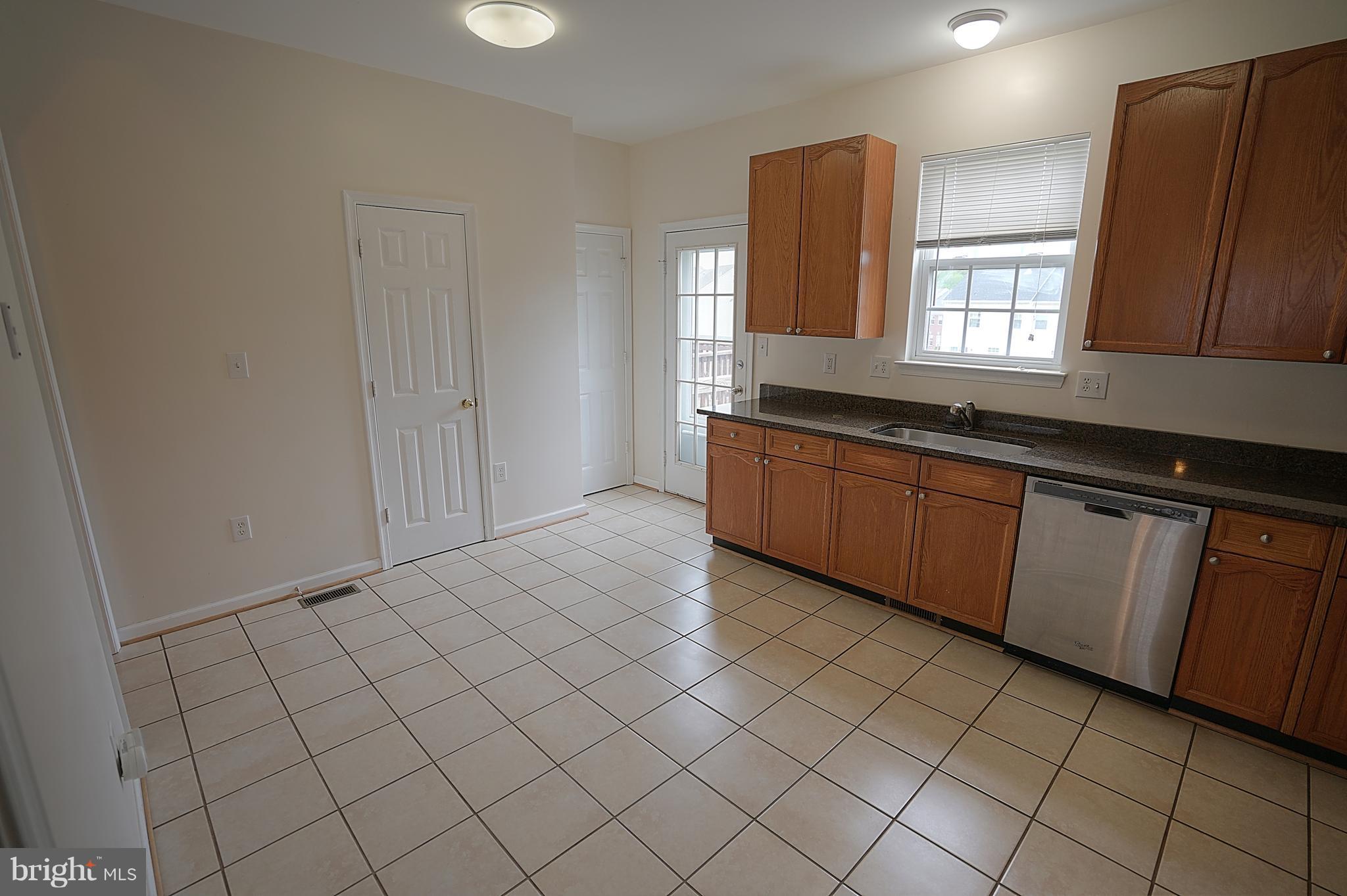 HEATHER HILLS/BRIGHTFLD - Residential Lease