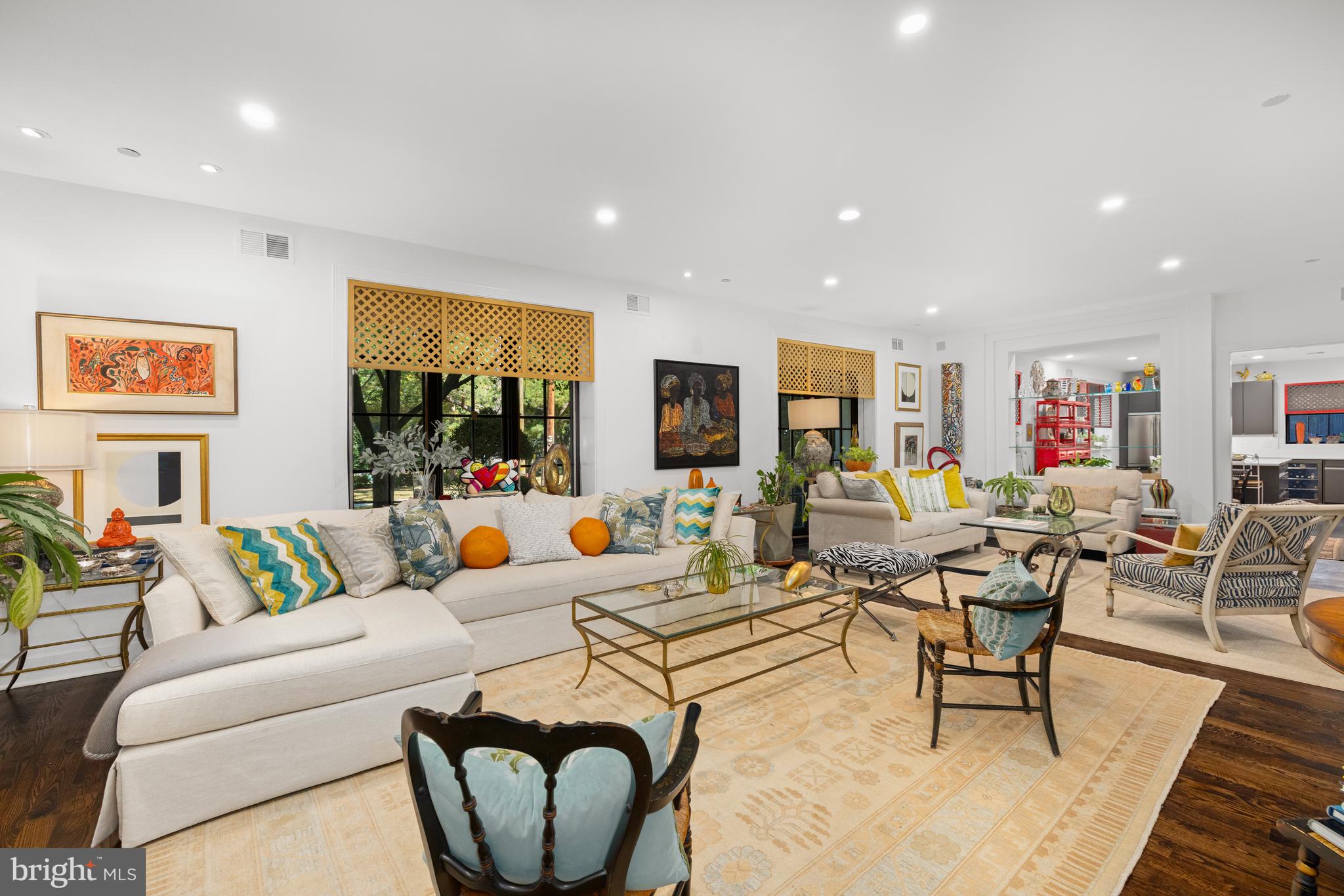 CHEVY CHASE - Residential