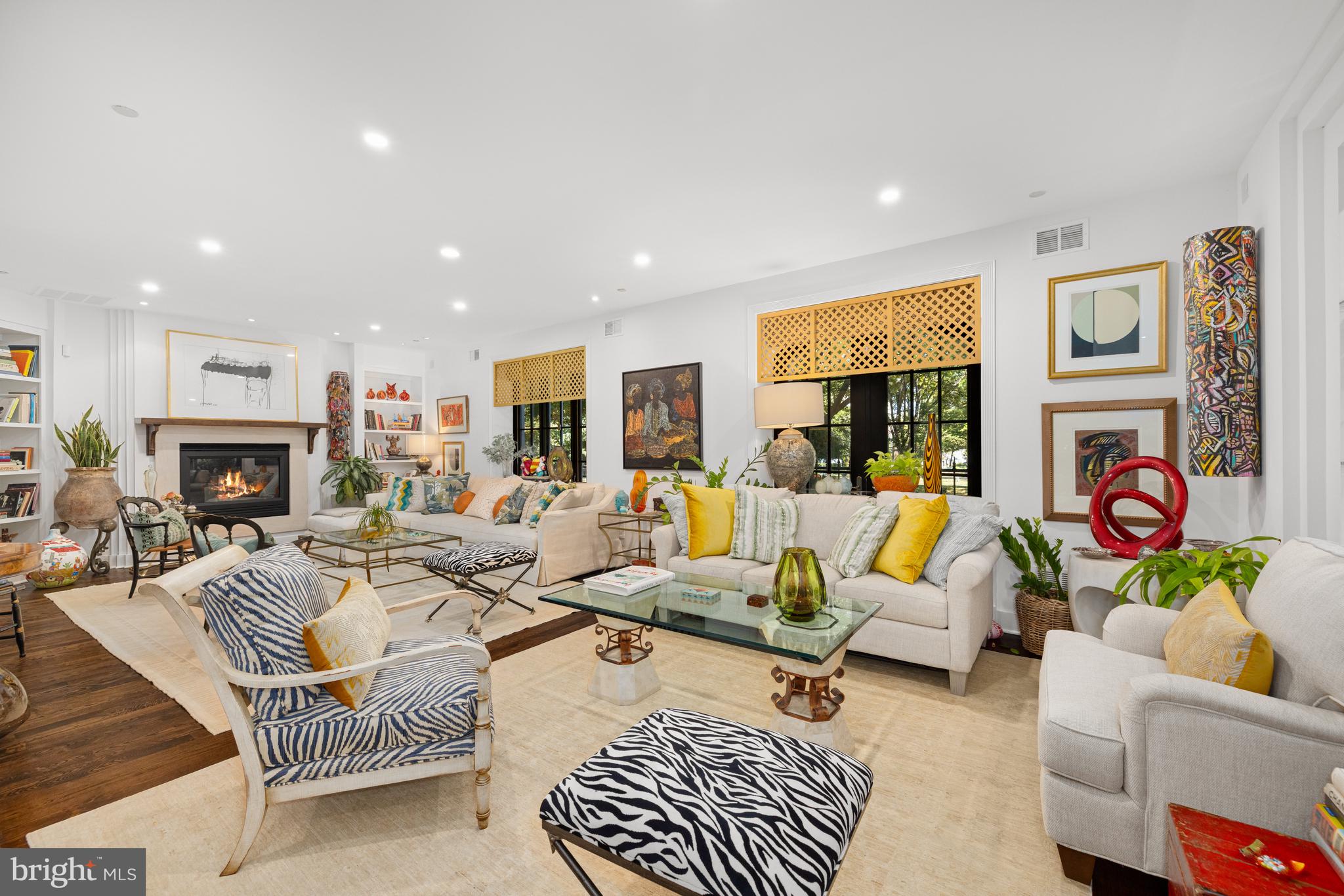 CHEVY CHASE - Residential