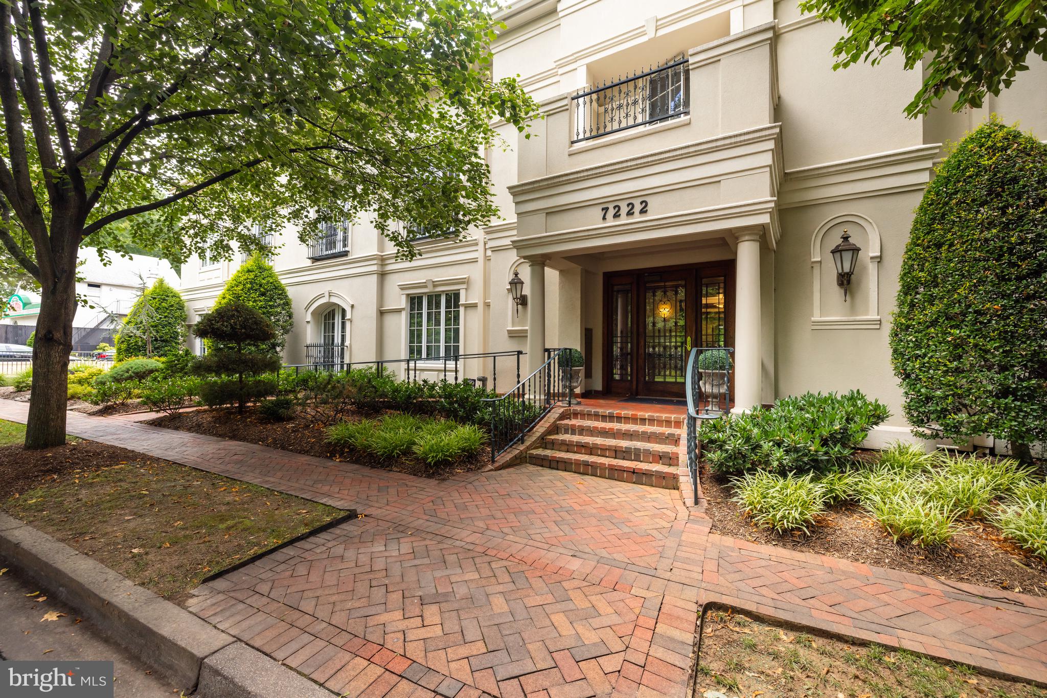 CHEVY CHASE - Residential