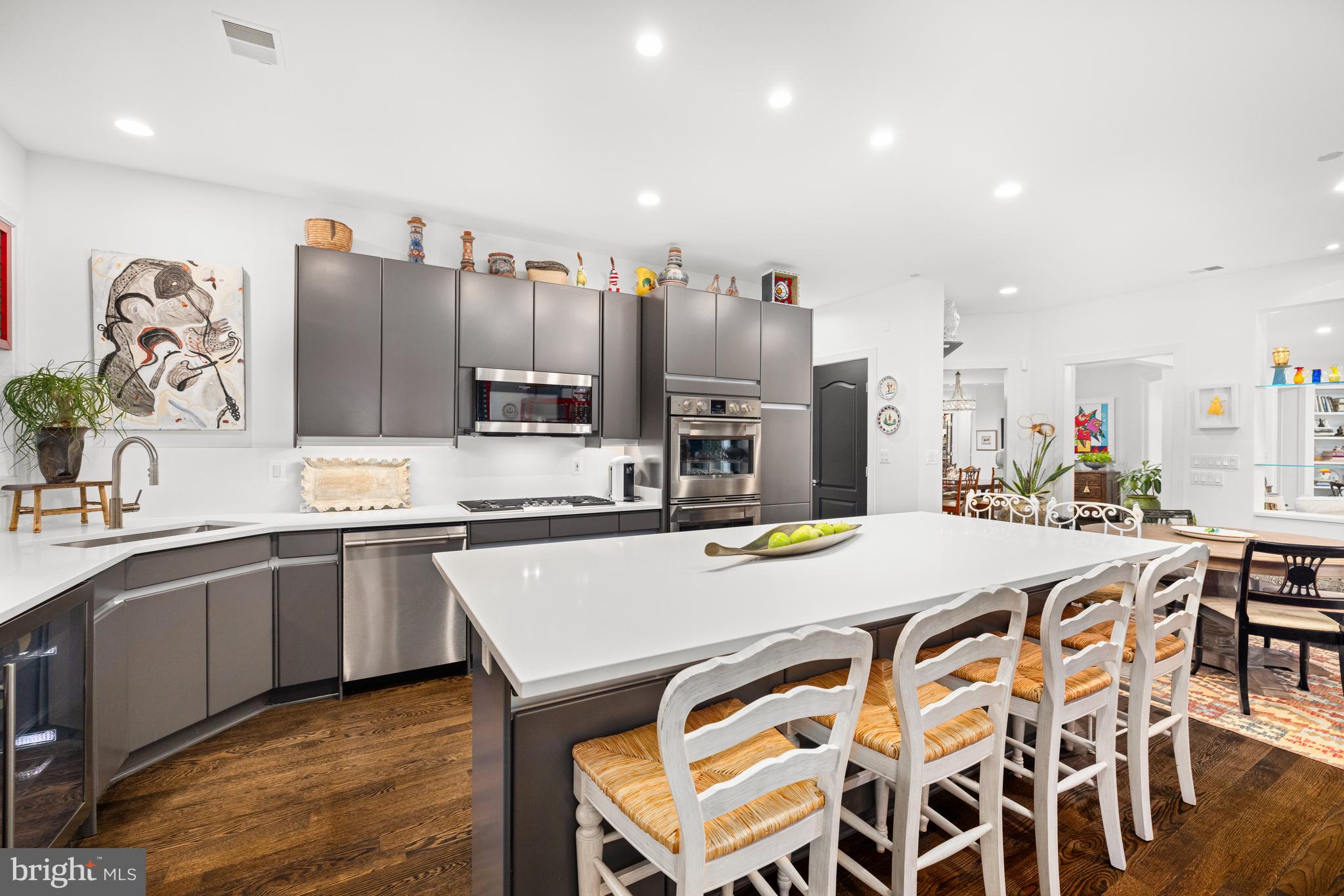 CHEVY CHASE - Residential