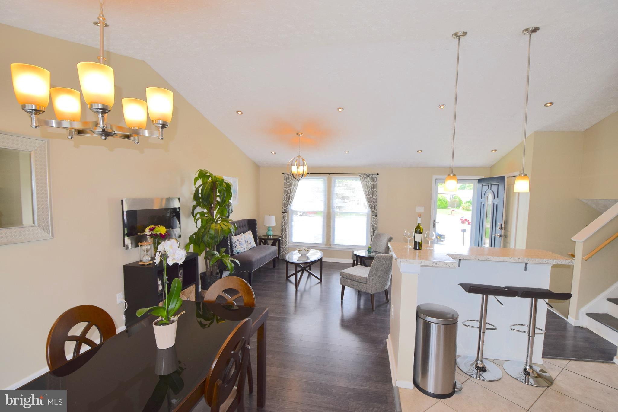 WOODBRIDGE CENTER - Residential