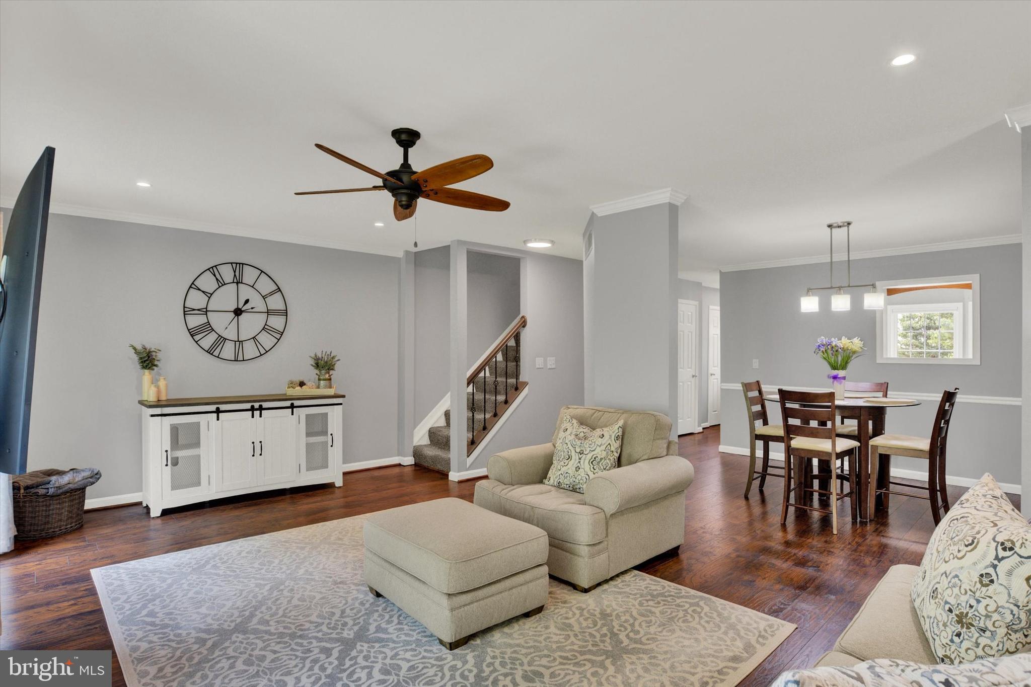 BEAUMONT SQUARE - Residential