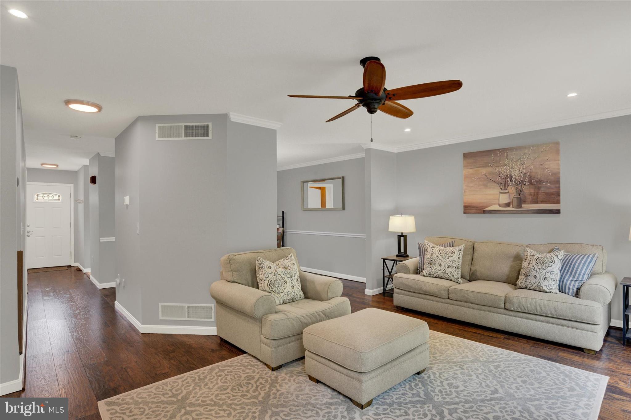 BEAUMONT SQUARE - Residential